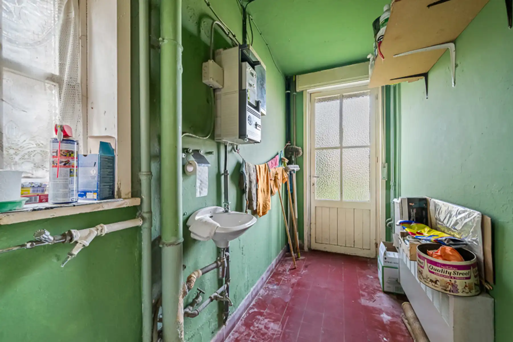 Woning met veel potentieel in fietsstraat in Sint-Michiels foto 14