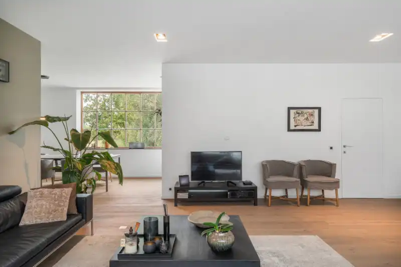 --- NIEUW --- Exclusieve instapklare villa te Drongen (verkoop onder registratierechten) foto 15