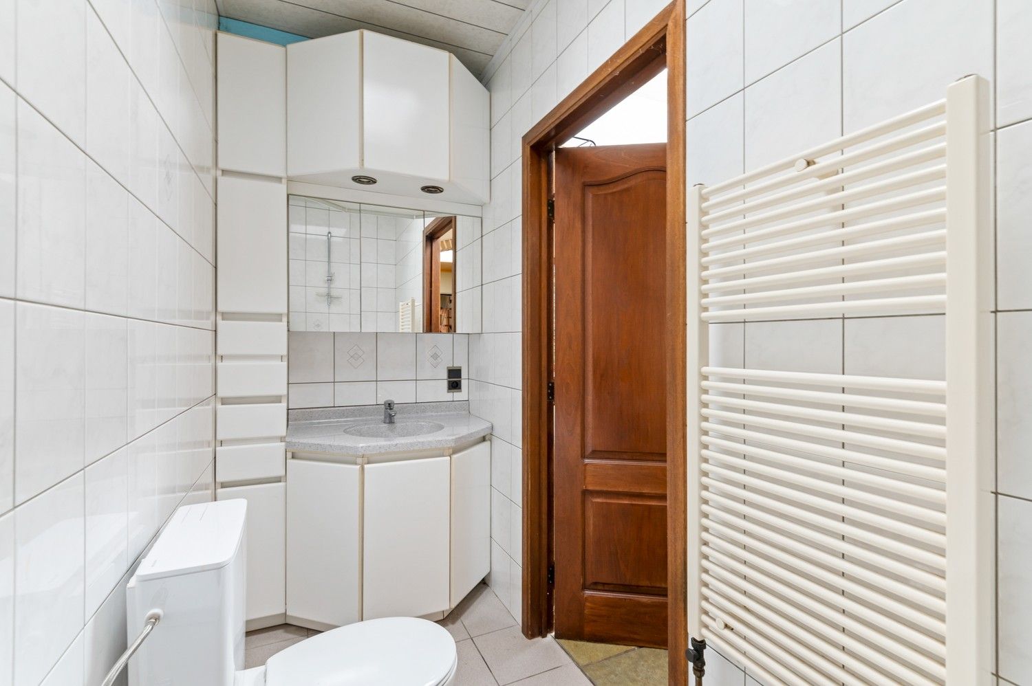 Huis met 3 slaapkamers en tuin te koop in Wijnegem! foto 14