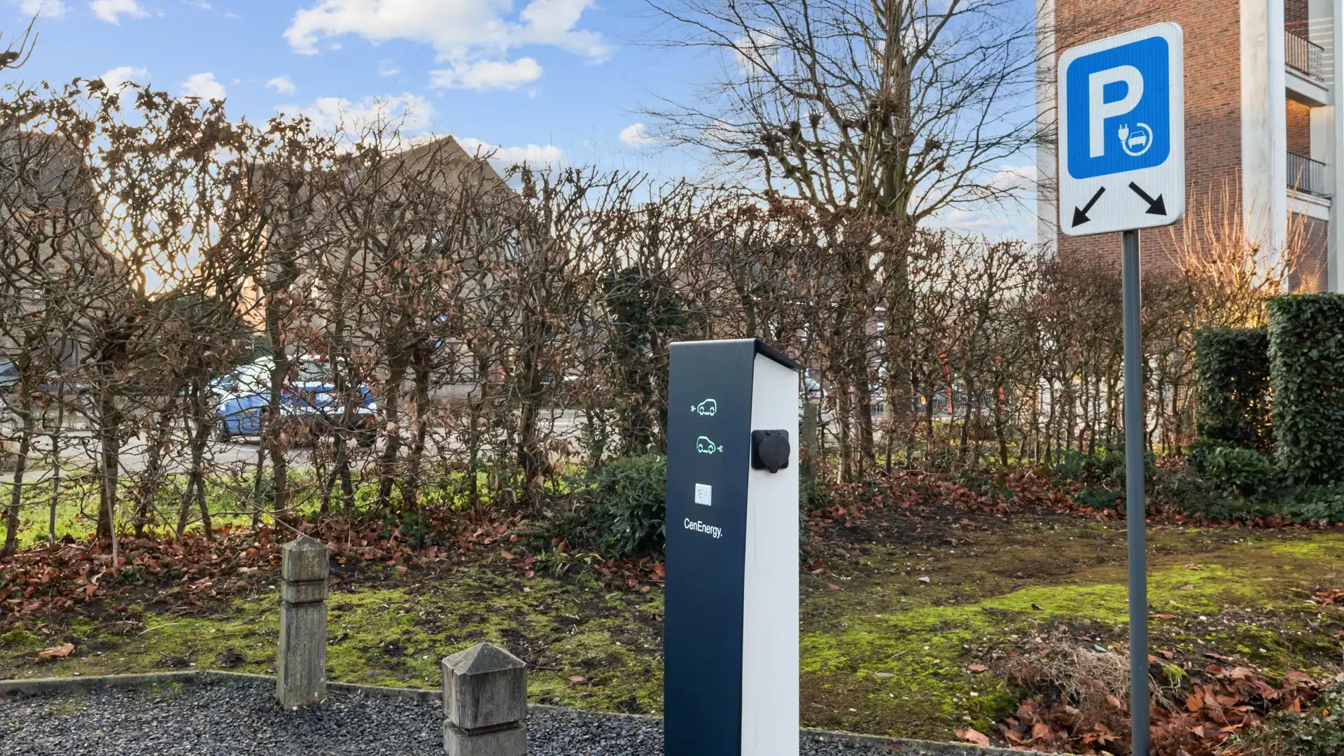 Modern en energiezuinig (A label) handelspand van 174 m² te As foto 19