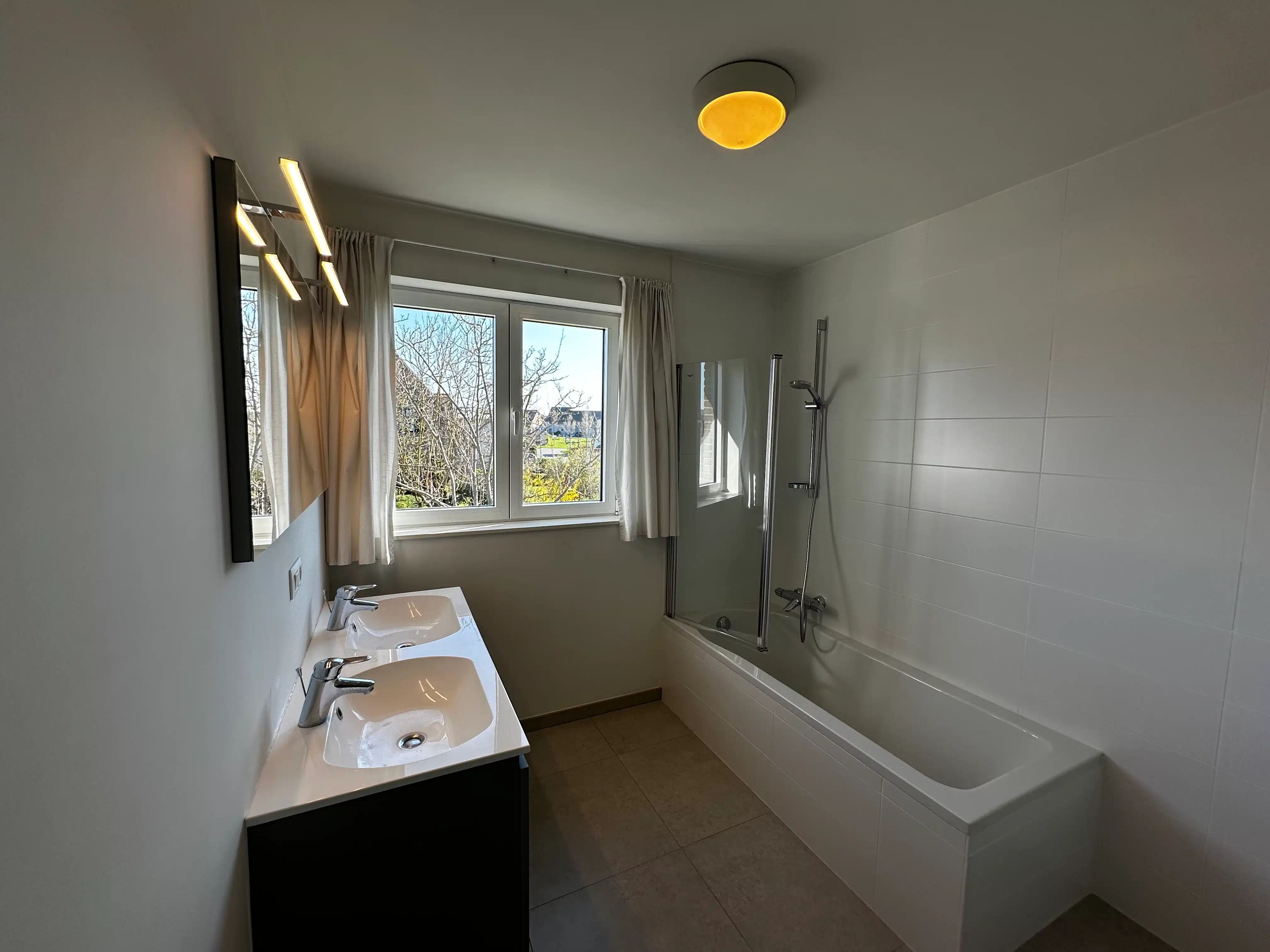 Halfopen bebouwing in centrum van Aalter foto 13