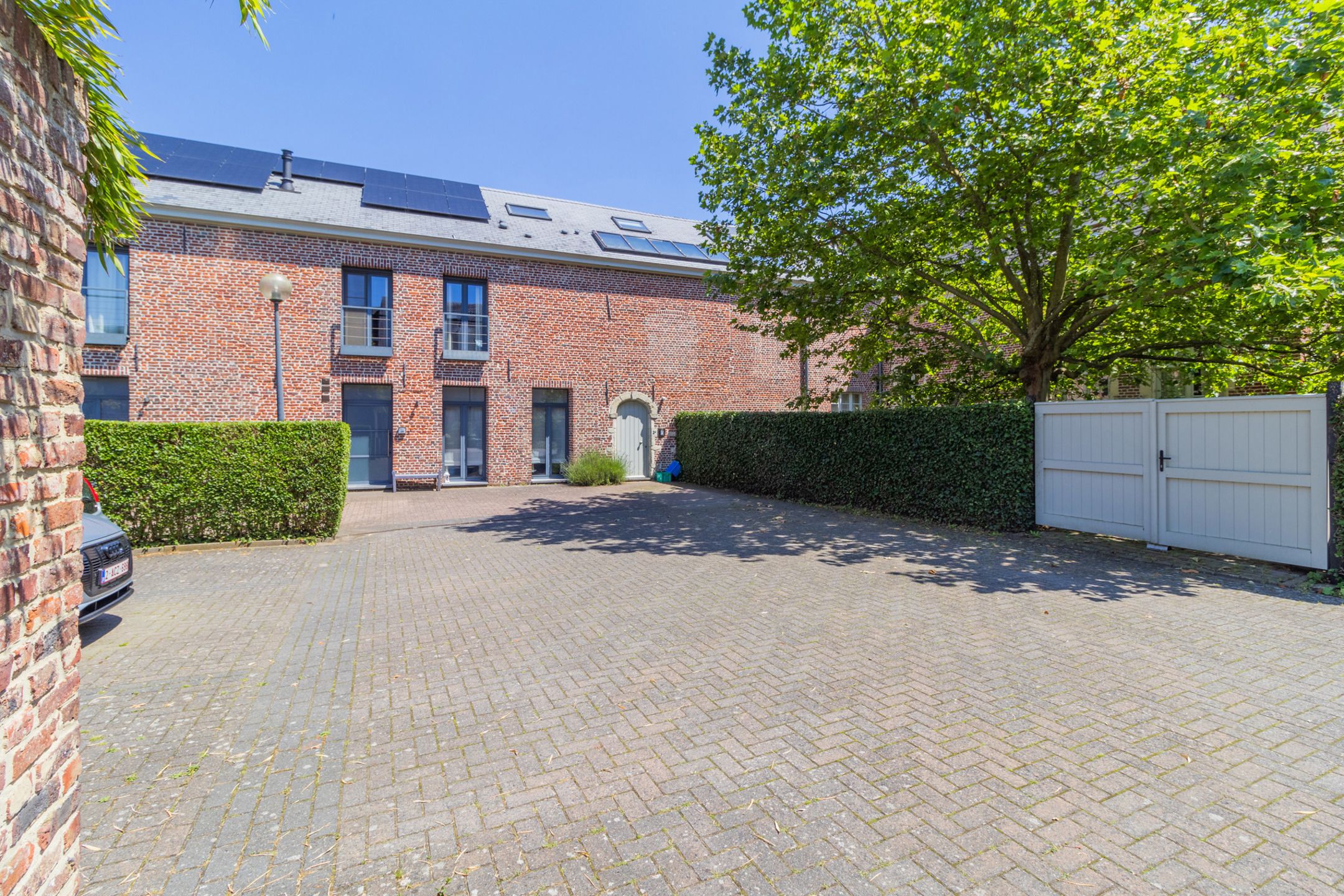 Charmante woning in een gerestaureerde hoeve met veel privacy foto 20