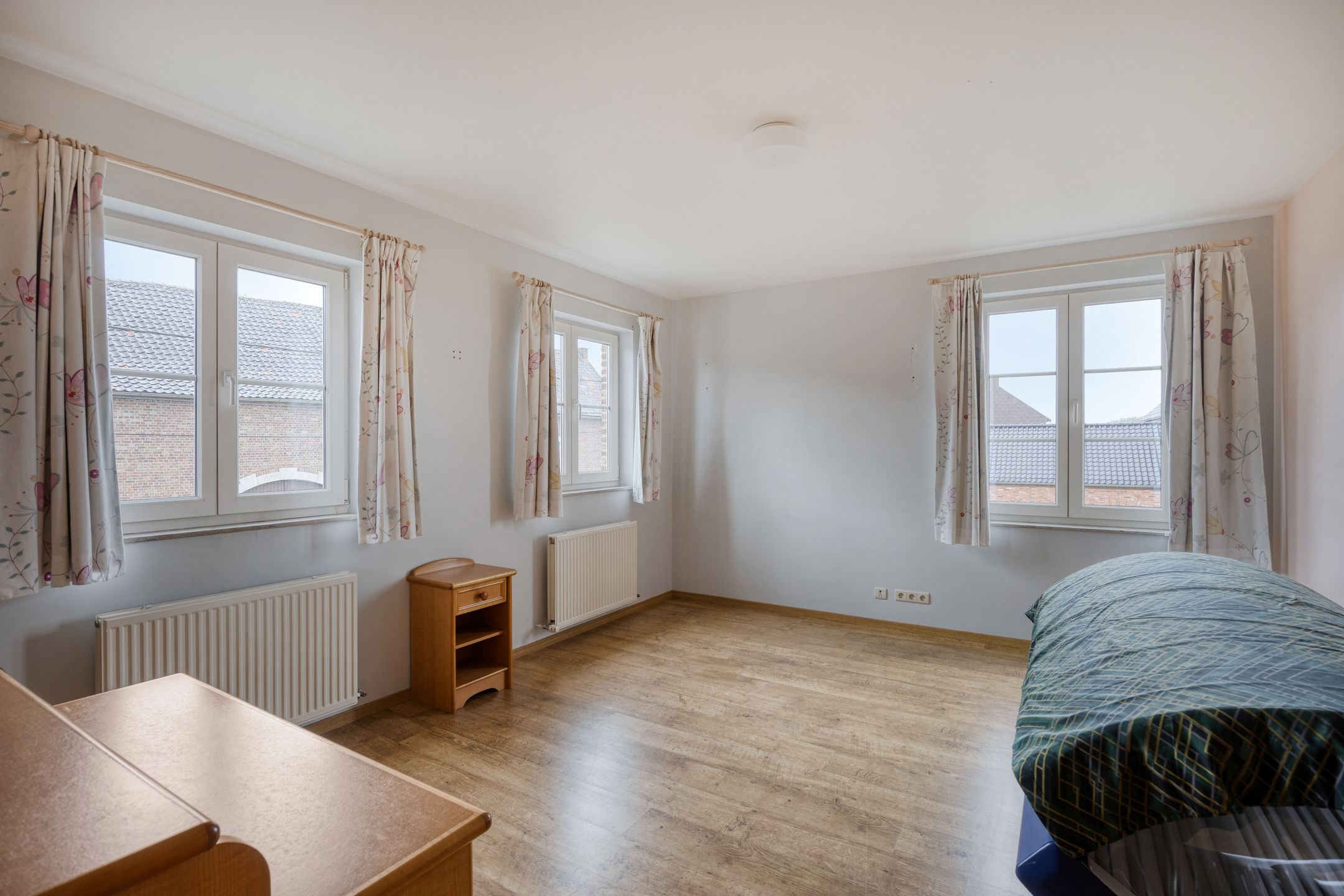 Ruime woning op perceel met uitzicht foto 18