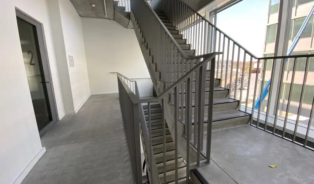 Nieuwbouw kantoren te huur aan The Loop in Gent foto 8