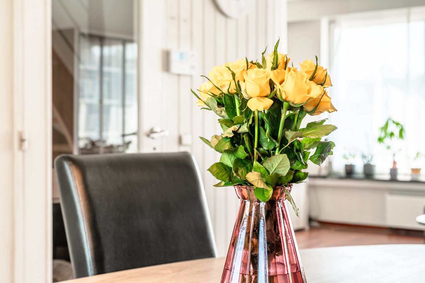 Instapklare woning te Zwijndrecht foto 11