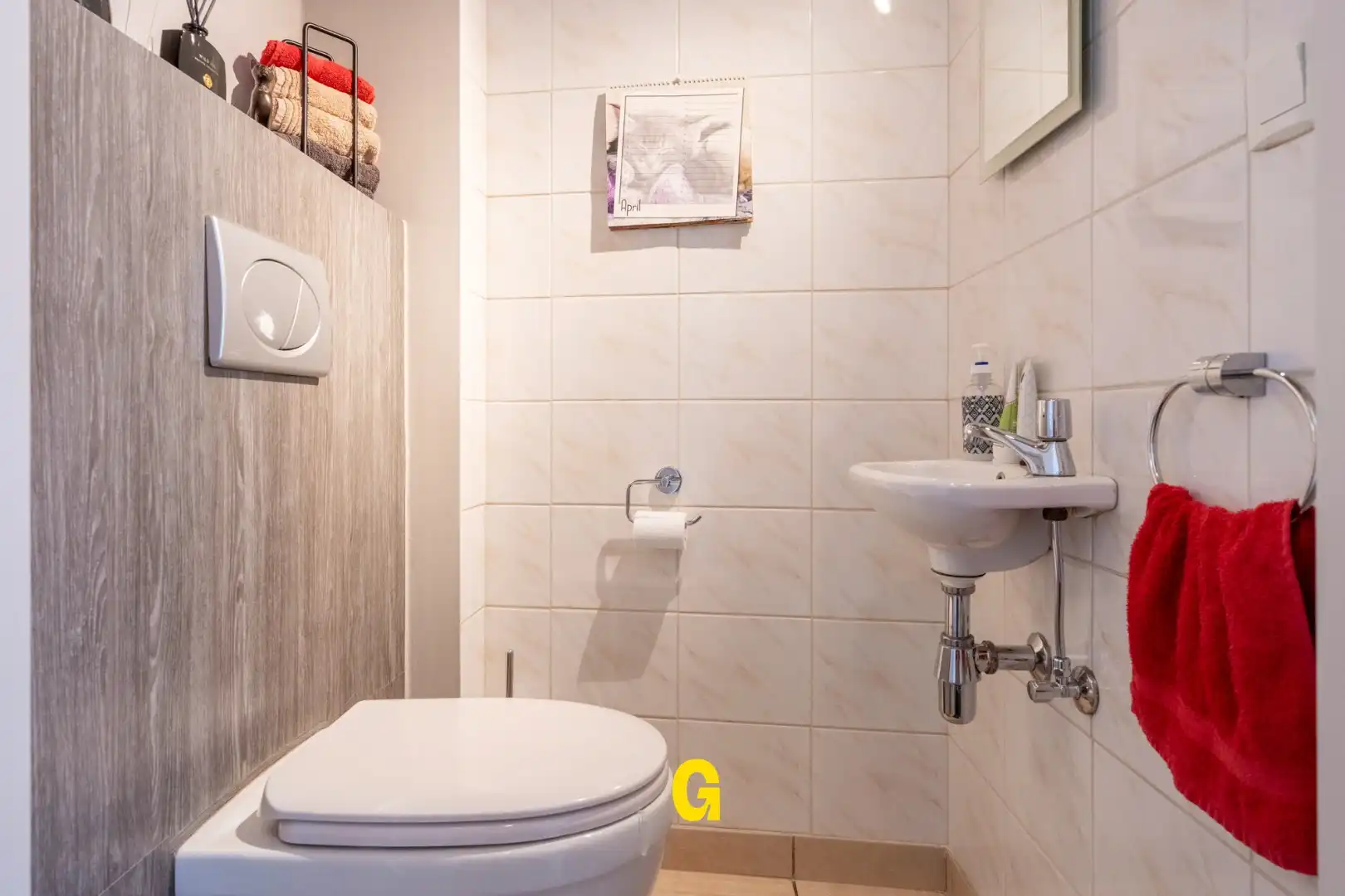 Netjes verzorgd duplex appartement met drie slaapkamers en standplaats op wandelafstand van de markt foto 16