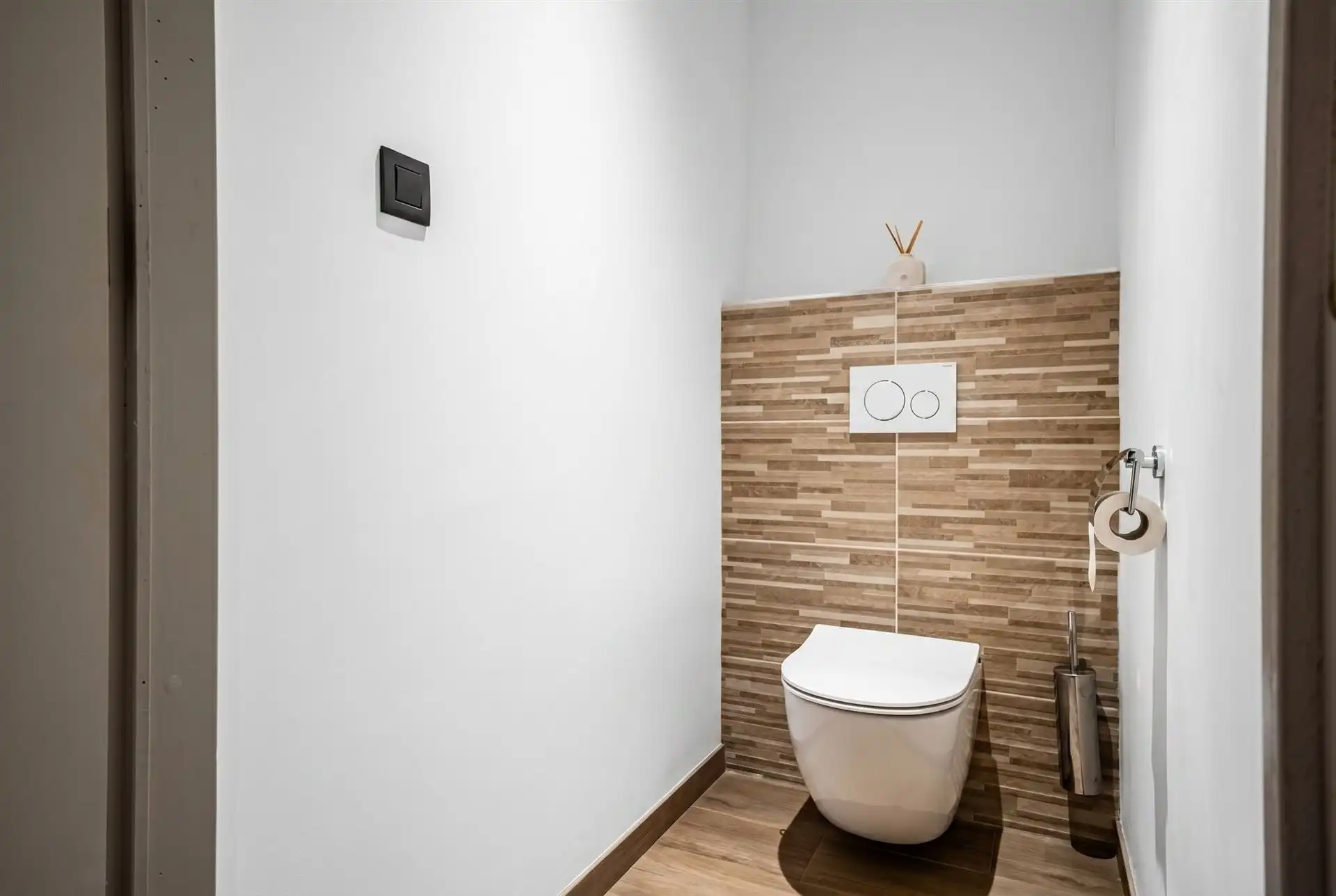 Energiezuinige villa met 4 slpk op een perceel groter dan 1 hectare foto 17