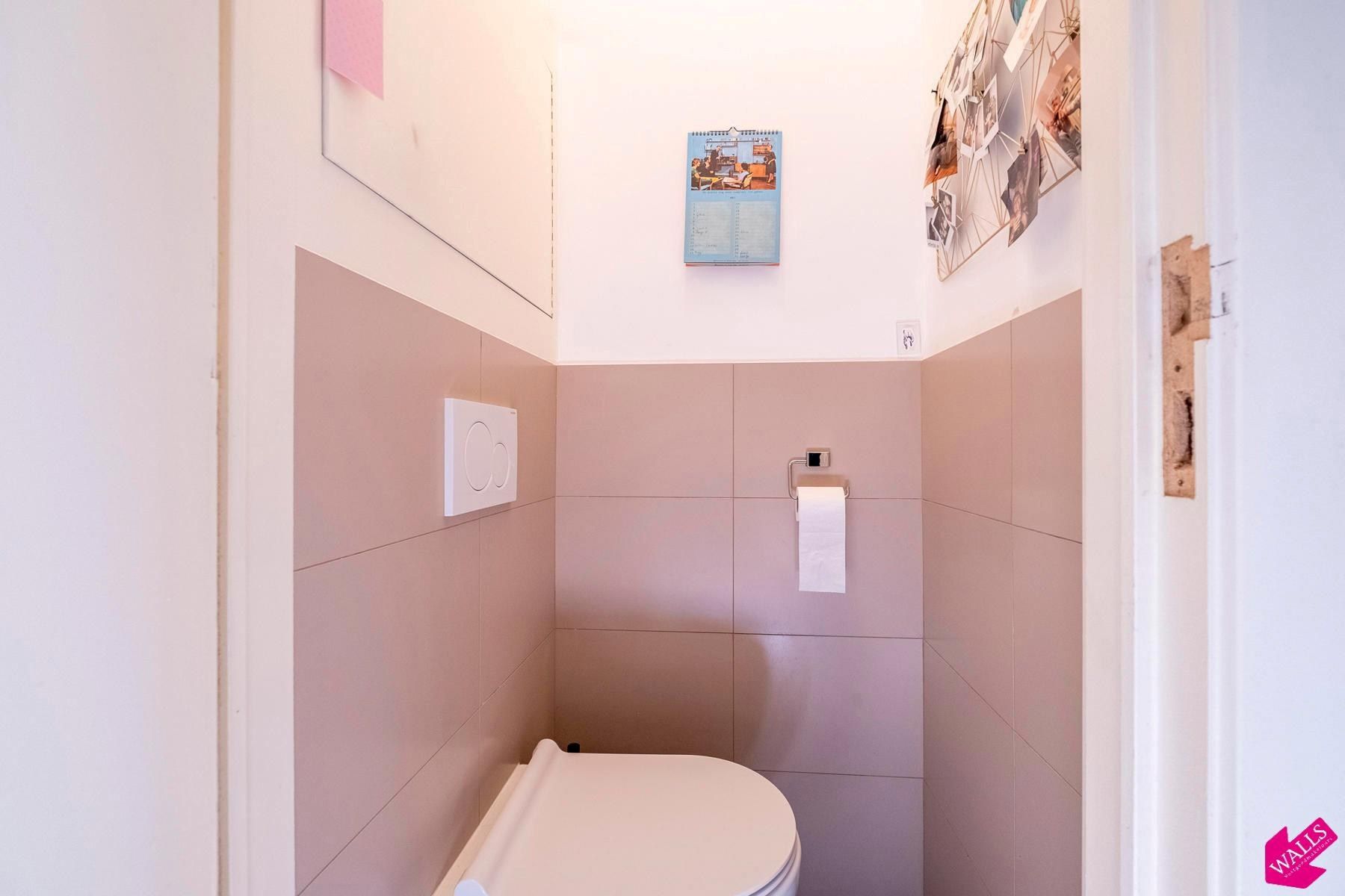 Supergezellig 2 slaapkamer appartement op toplocatie! foto 14