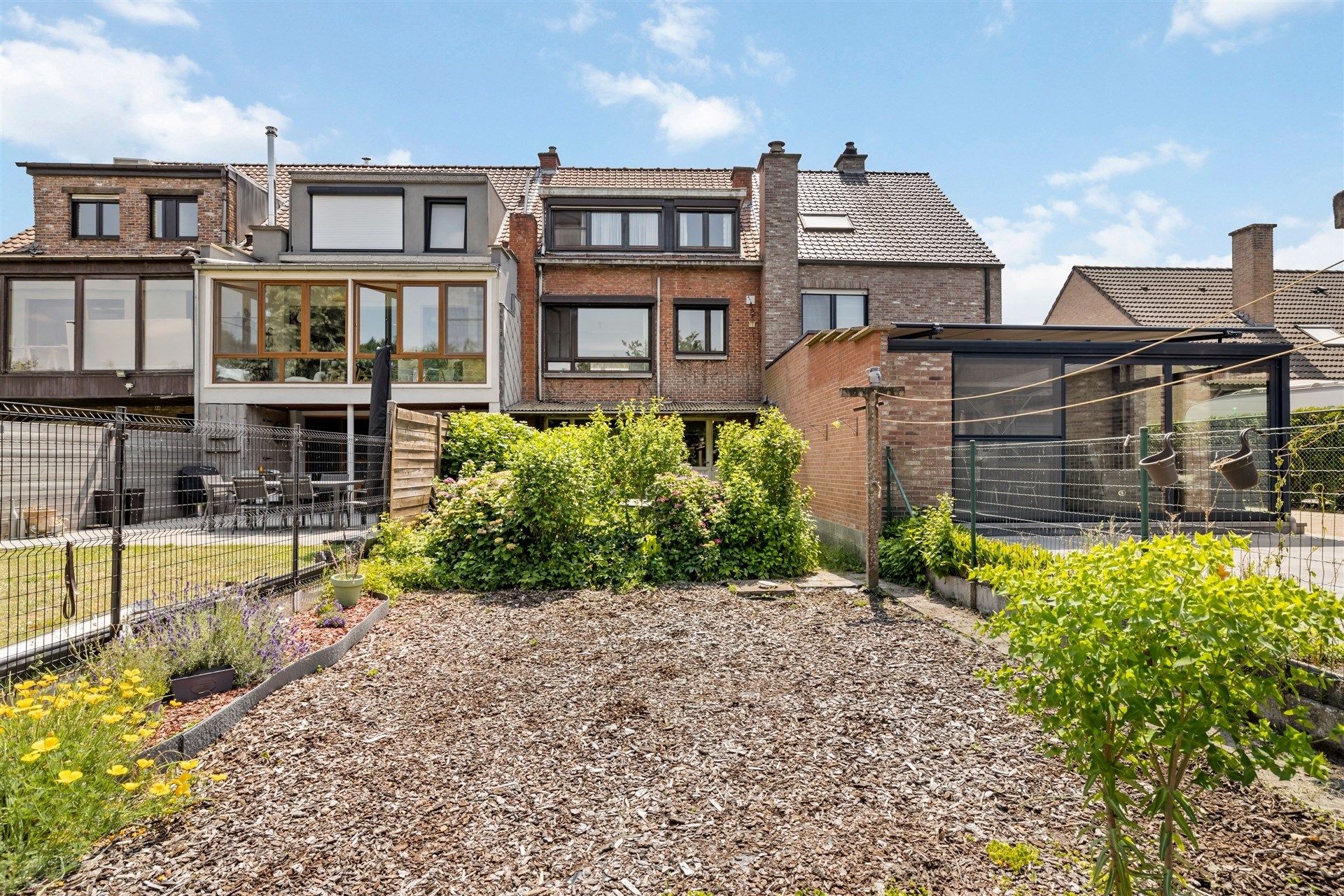 Uitstekend gelegen bel-étagewoning met 3 slaapkamers en garage foto 17