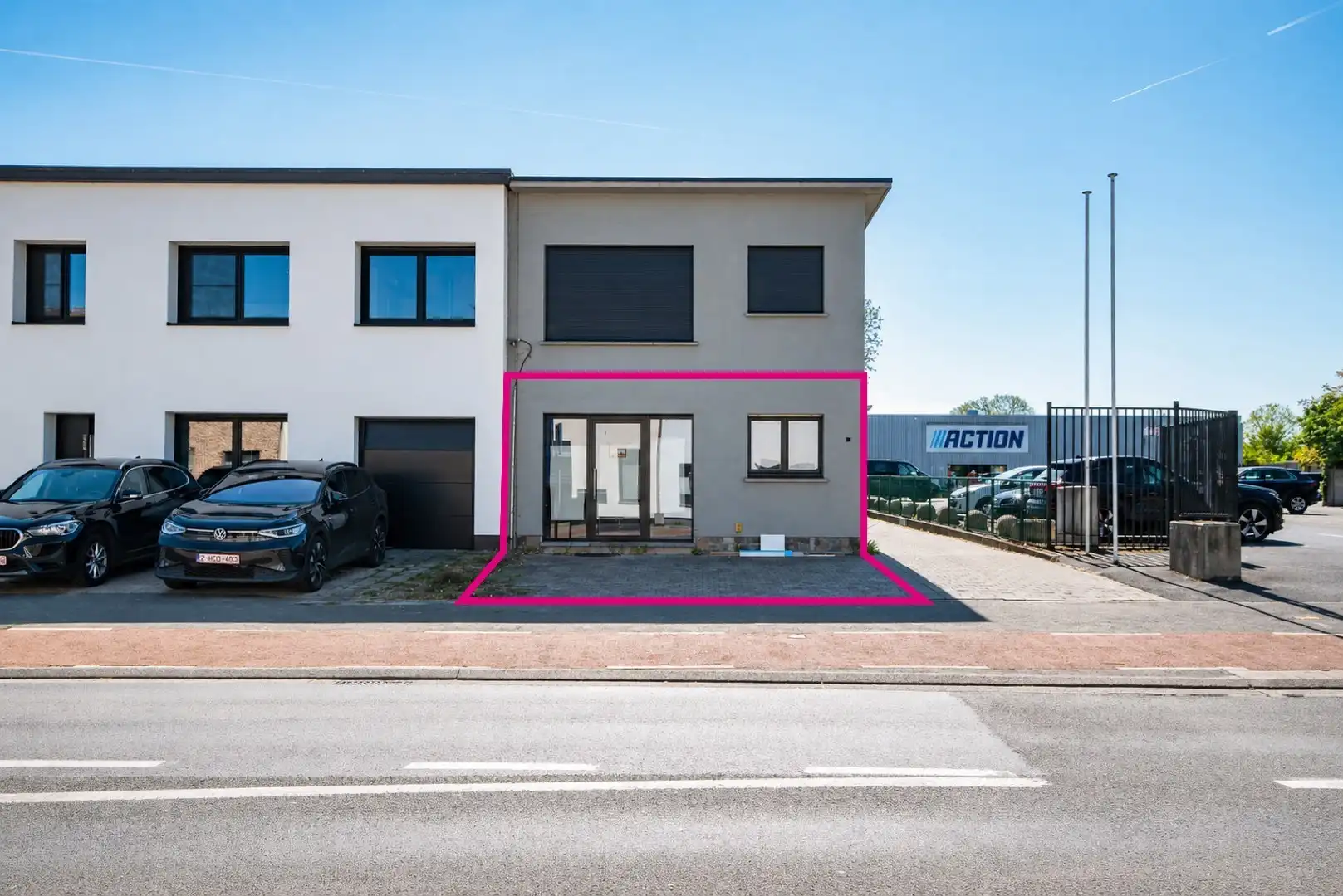 Duffelsesteenweg 84 - Commercieel Gelijkvloers met Sterke Visibiliteit te Kontich  foto {{pictureIndex}}