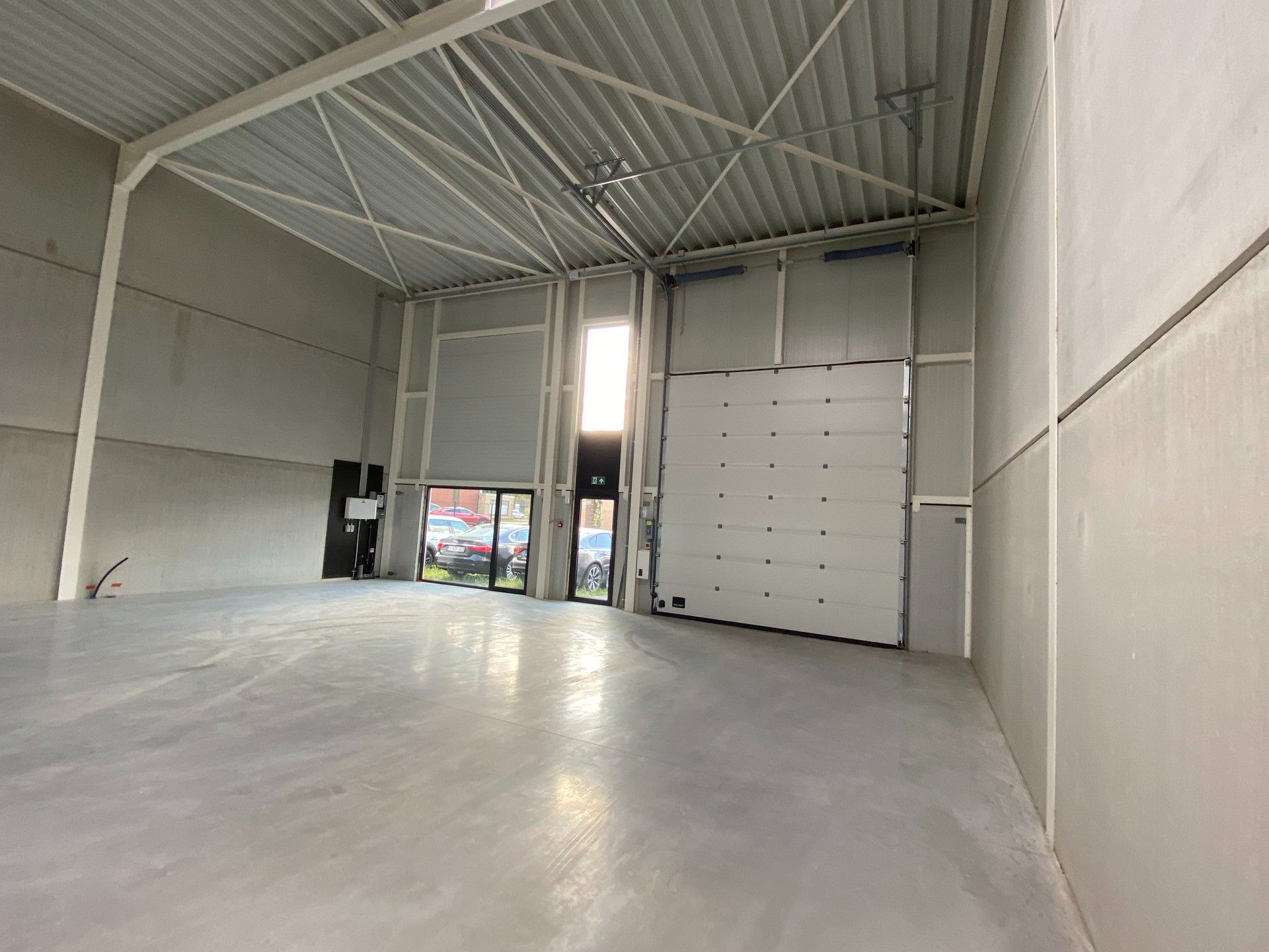 Nieuwbouw KMO-unit van 144 m2 met mezzine van 35,2 m2 foto 11