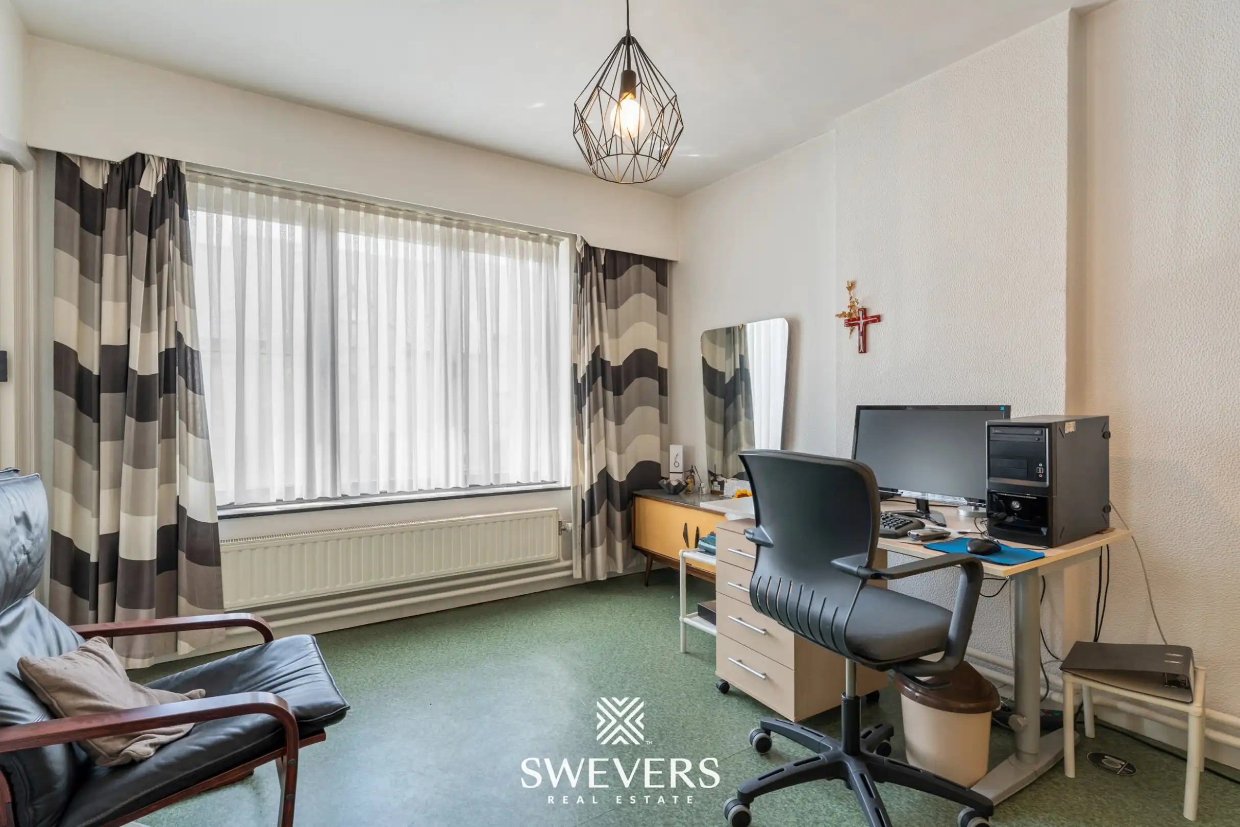 Statige woning met veel potentieel in het centrum van Diepenbeek foto 18
