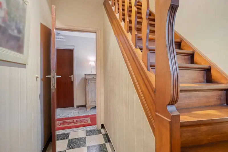 🏪 Unieke kans: wonen en werken op een toplocatie! 🌟 foto {{pictureIndex}}