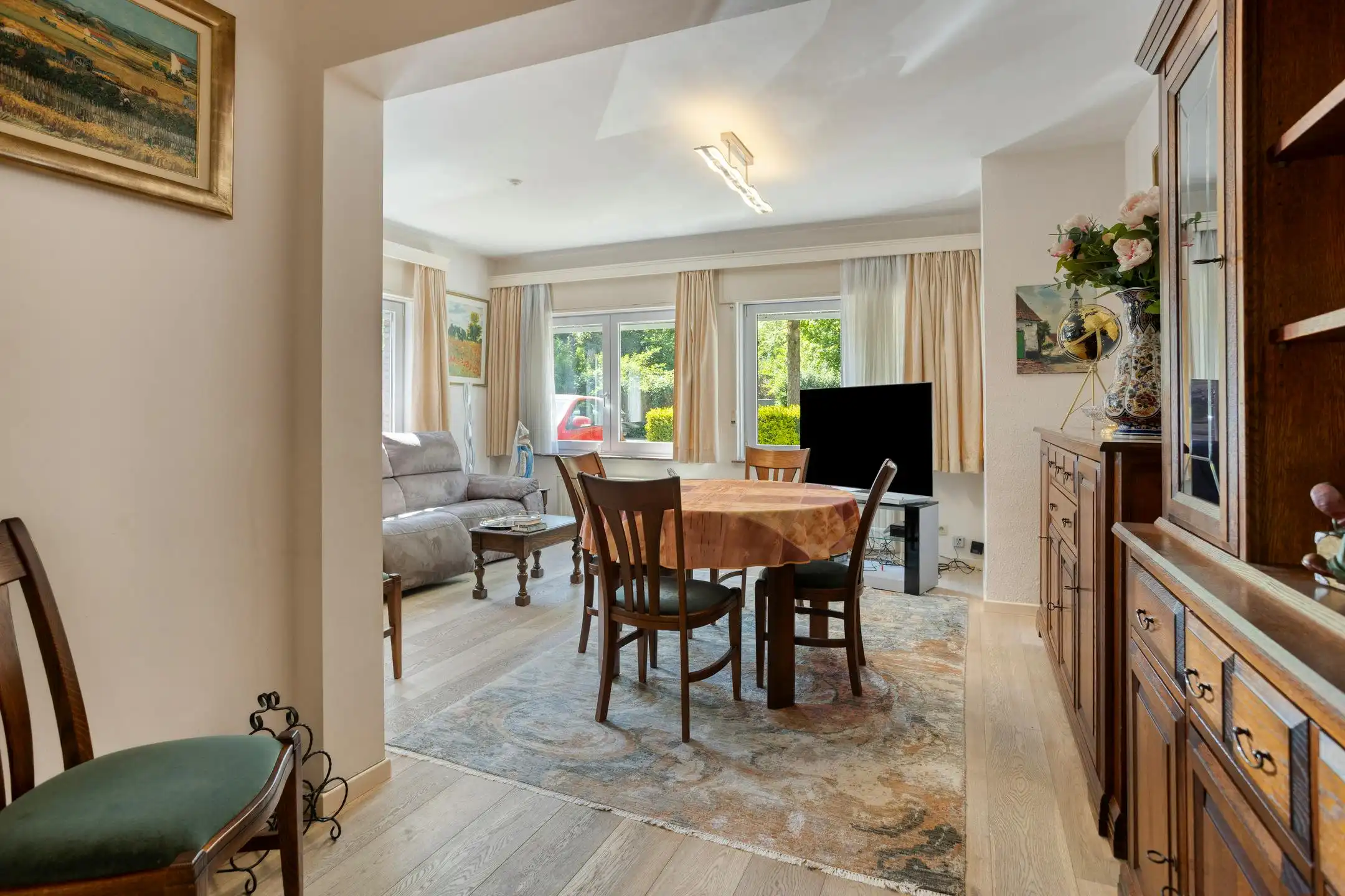 Opbrengstgebouw met 4 appartementen, tuin en parking in Strombeek-Bever foto 7
