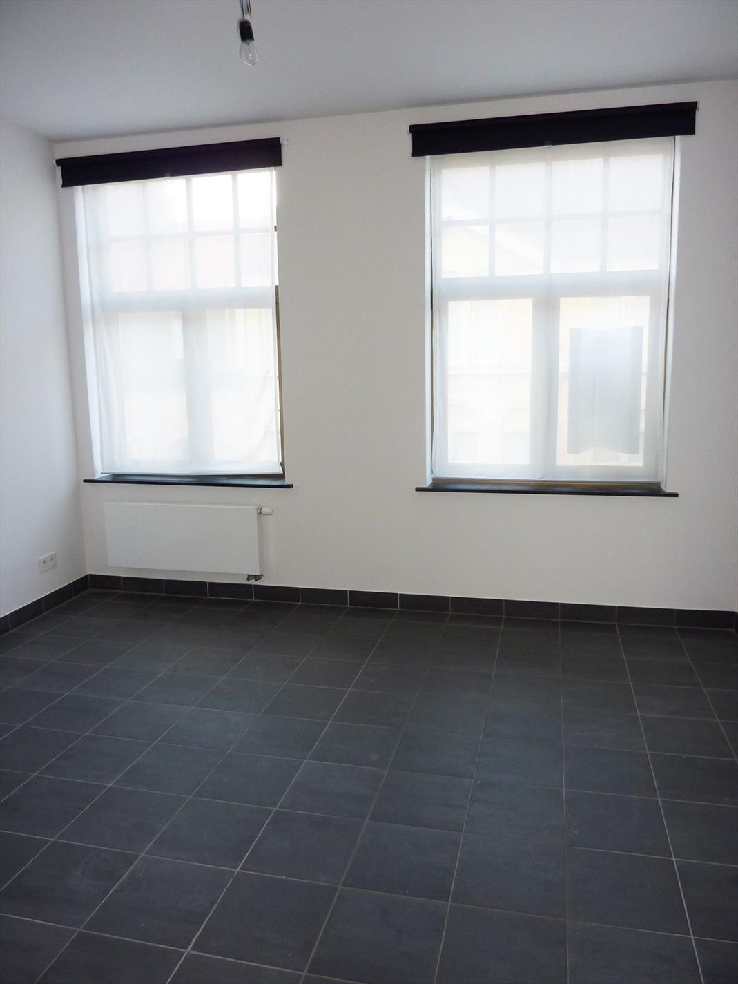 RUIM APPARTEMENT MET 3 SLAAPKAMERS EN RUIM TERRAS IN CENTRUM IEPER foto 10