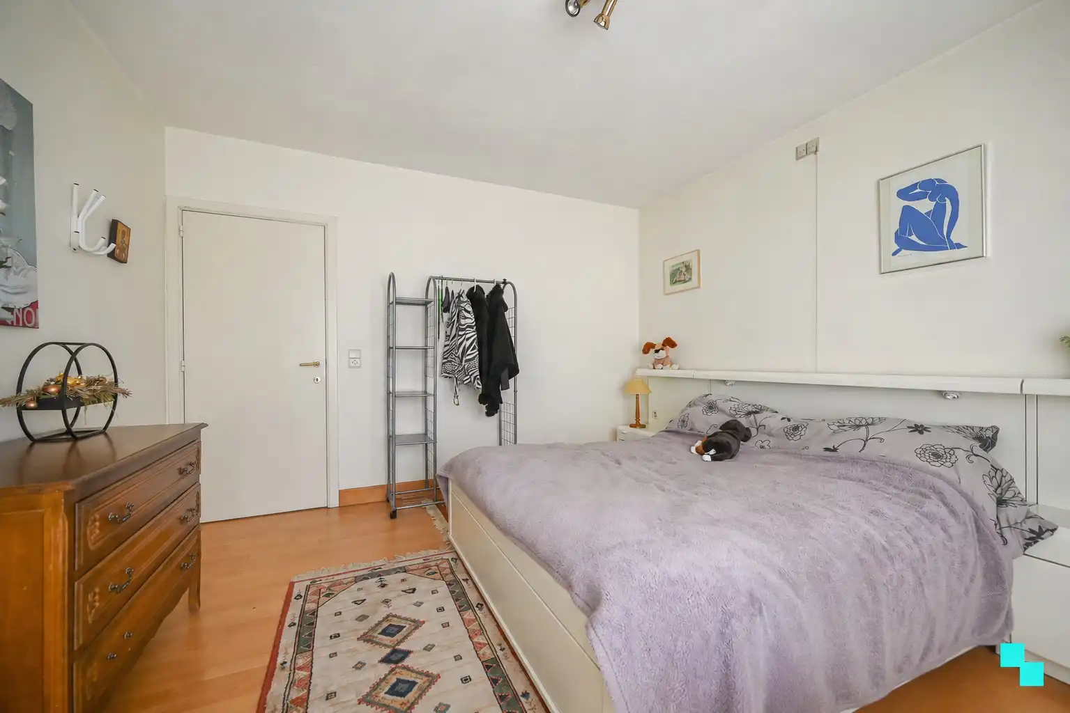 Zeer ruime woning met naastliggend interessant perceel te Izegem foto 23