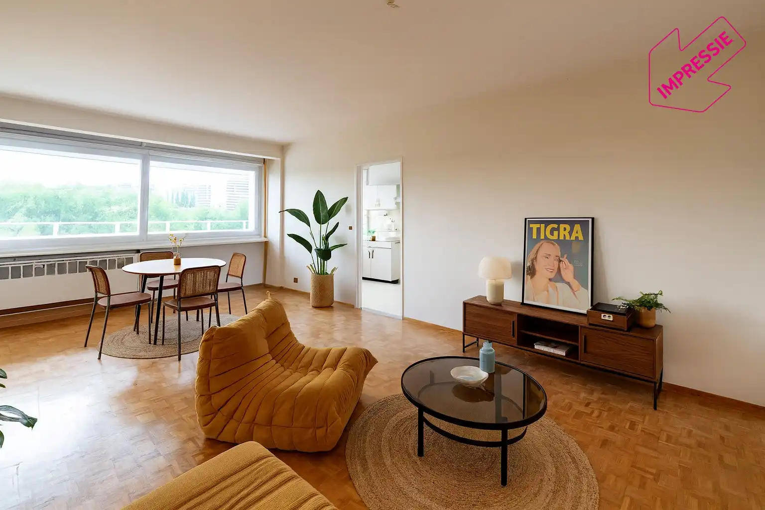 Appartement op de 4de verdieping met knap uitzicht foto {{pictureIndex}}