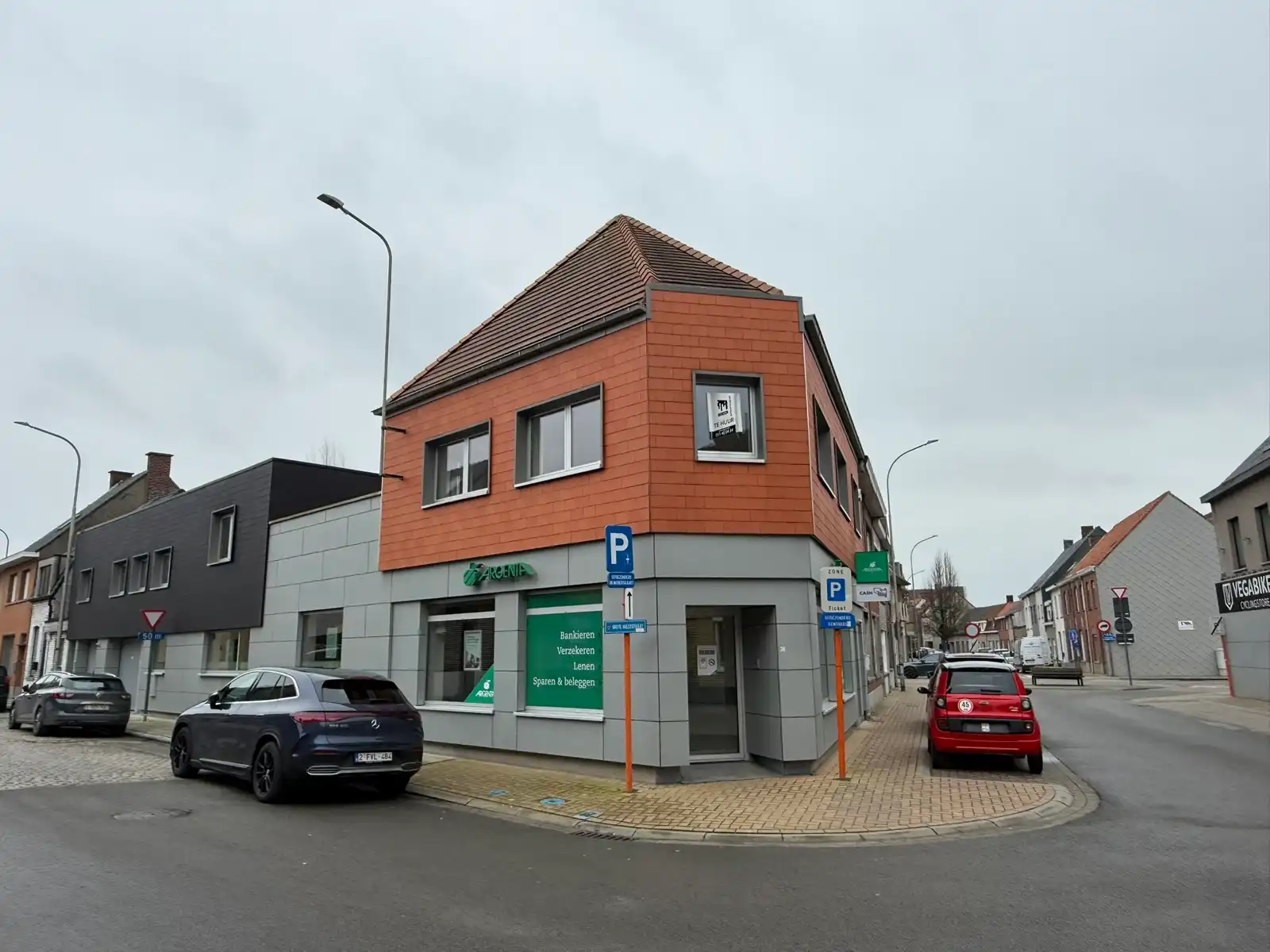  Polyvalente kantoorruimte met  garage  foto 4