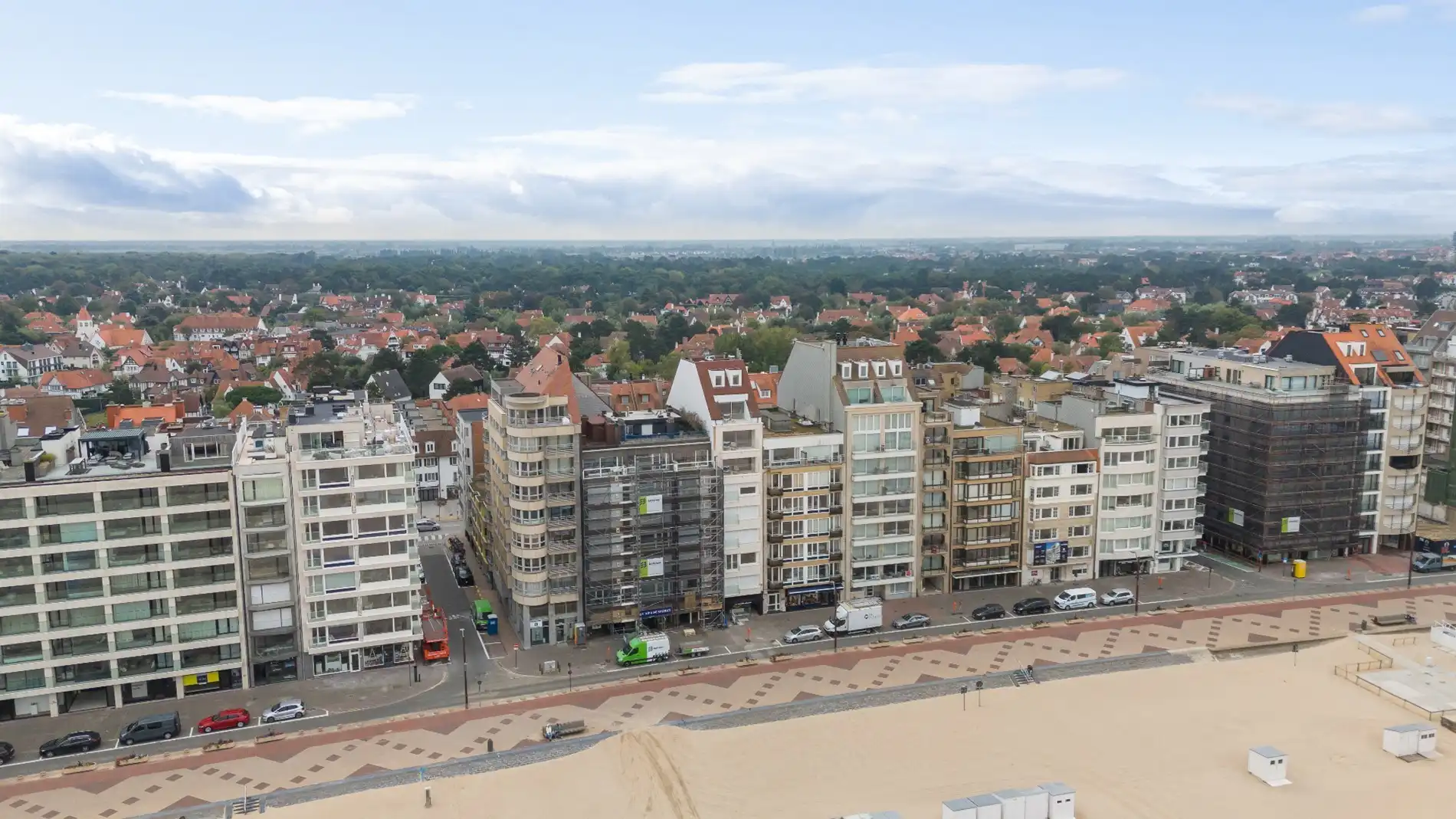 Milenka - Duplex-penthouse 8e + 9e verdieping – Iconisch wonen boven Het Zoute foto 29