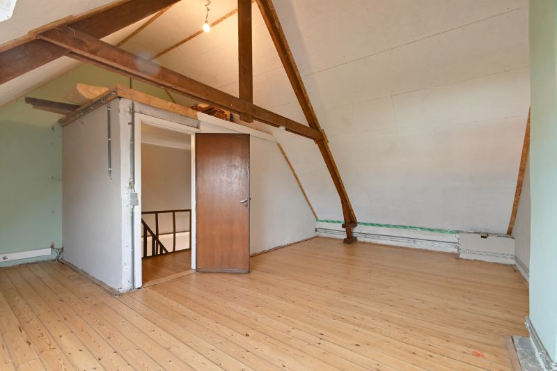 Klassieke woning met 4 slaapkamers foto 15