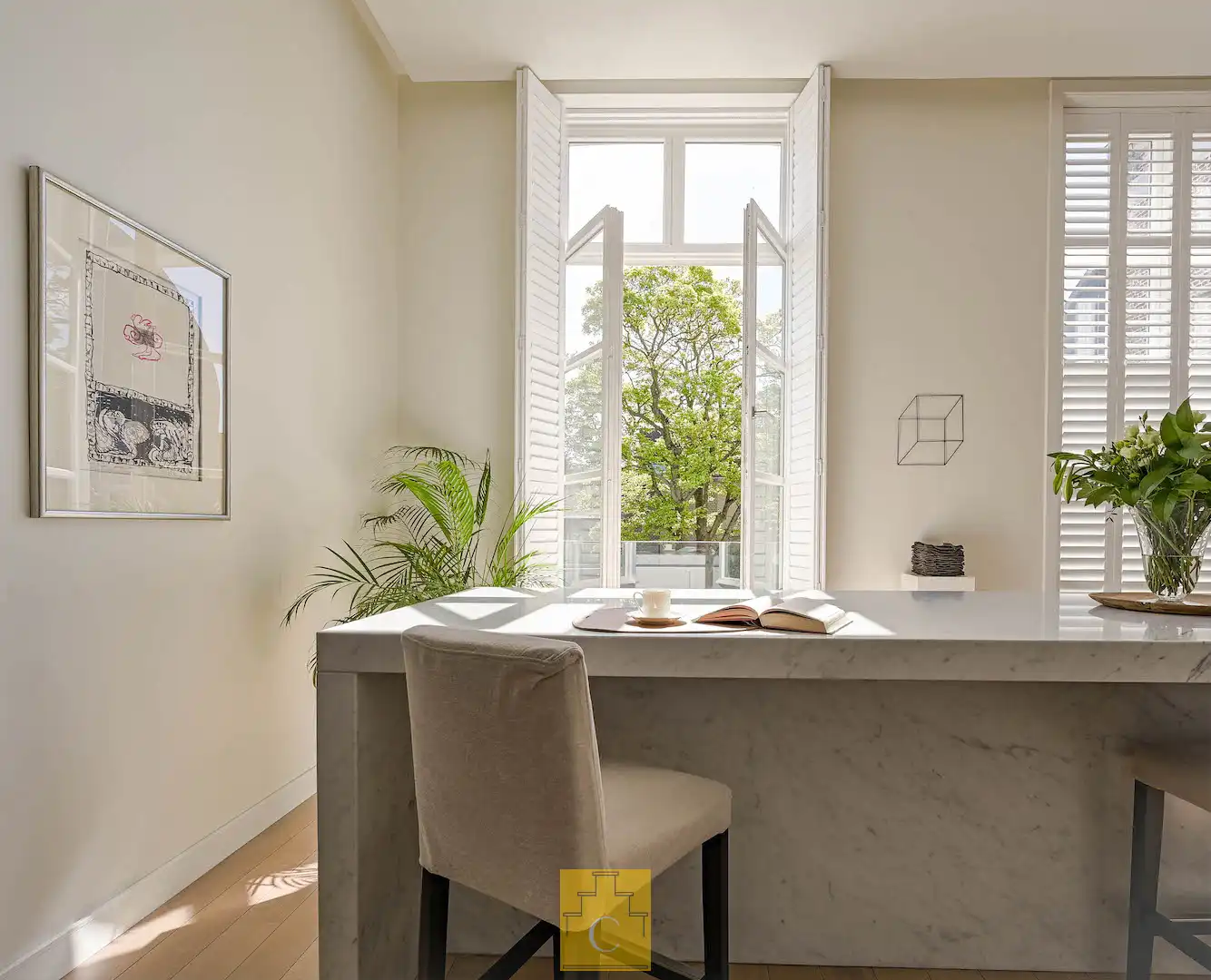 high-end afgewerkt appartement (112 m2) in 18e eeuws stadspaleis ‘Hof de Gros’, toplocatie bij Sint-Jakobskerk, met optionele aankoop parkeerplaats foto 6