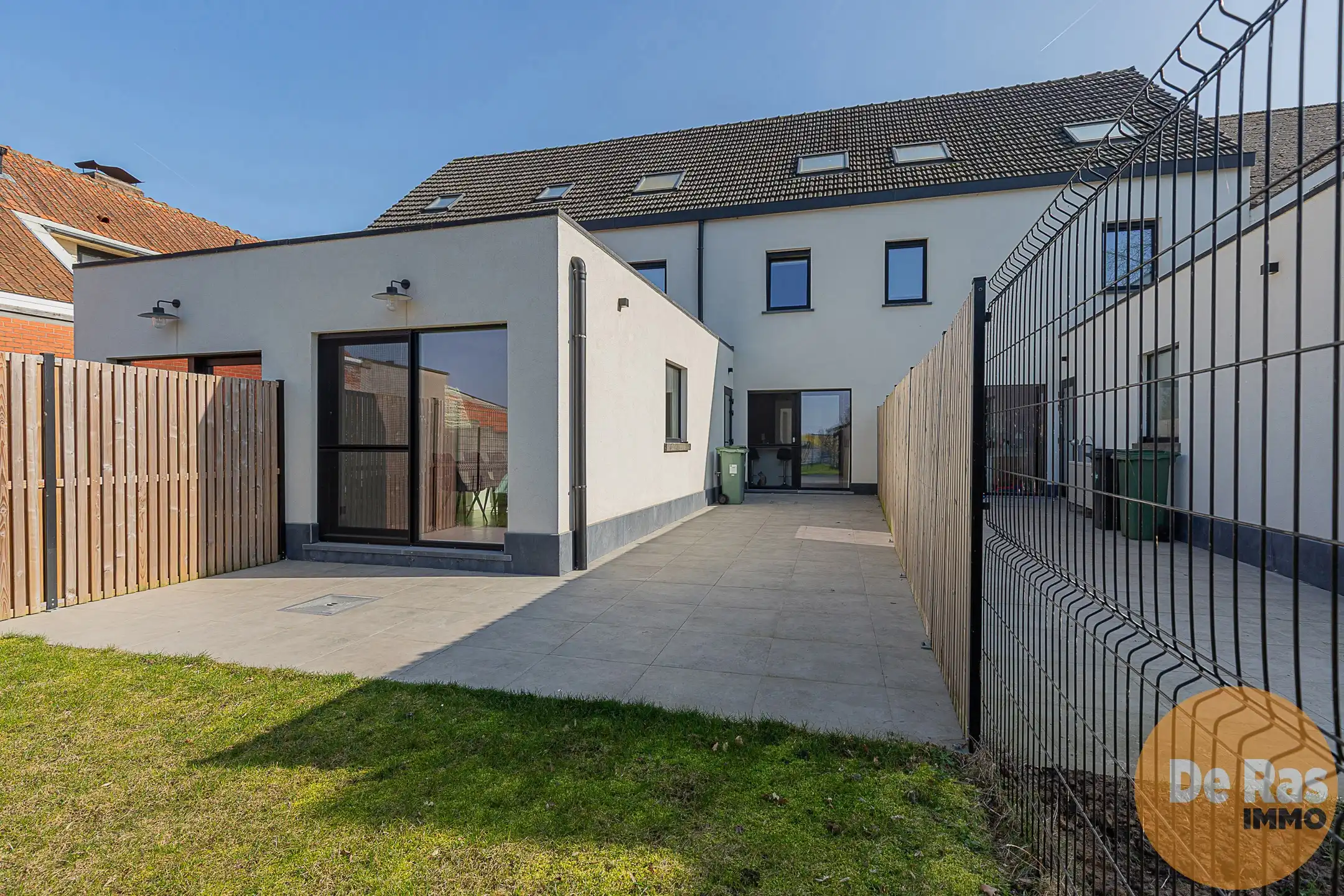 LEDE - Compleet gerenoveerde woning/4 slps/tuin en garage. foto {{pictureIndex}}