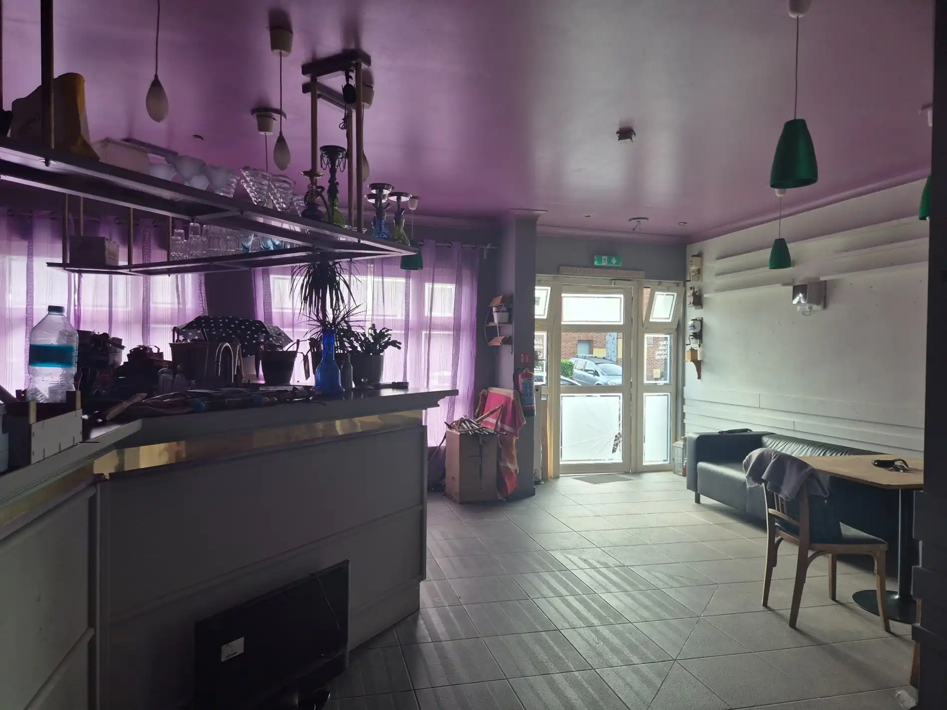 Handelspand met duplex appartement in het hart van Maasmechelen foto 2