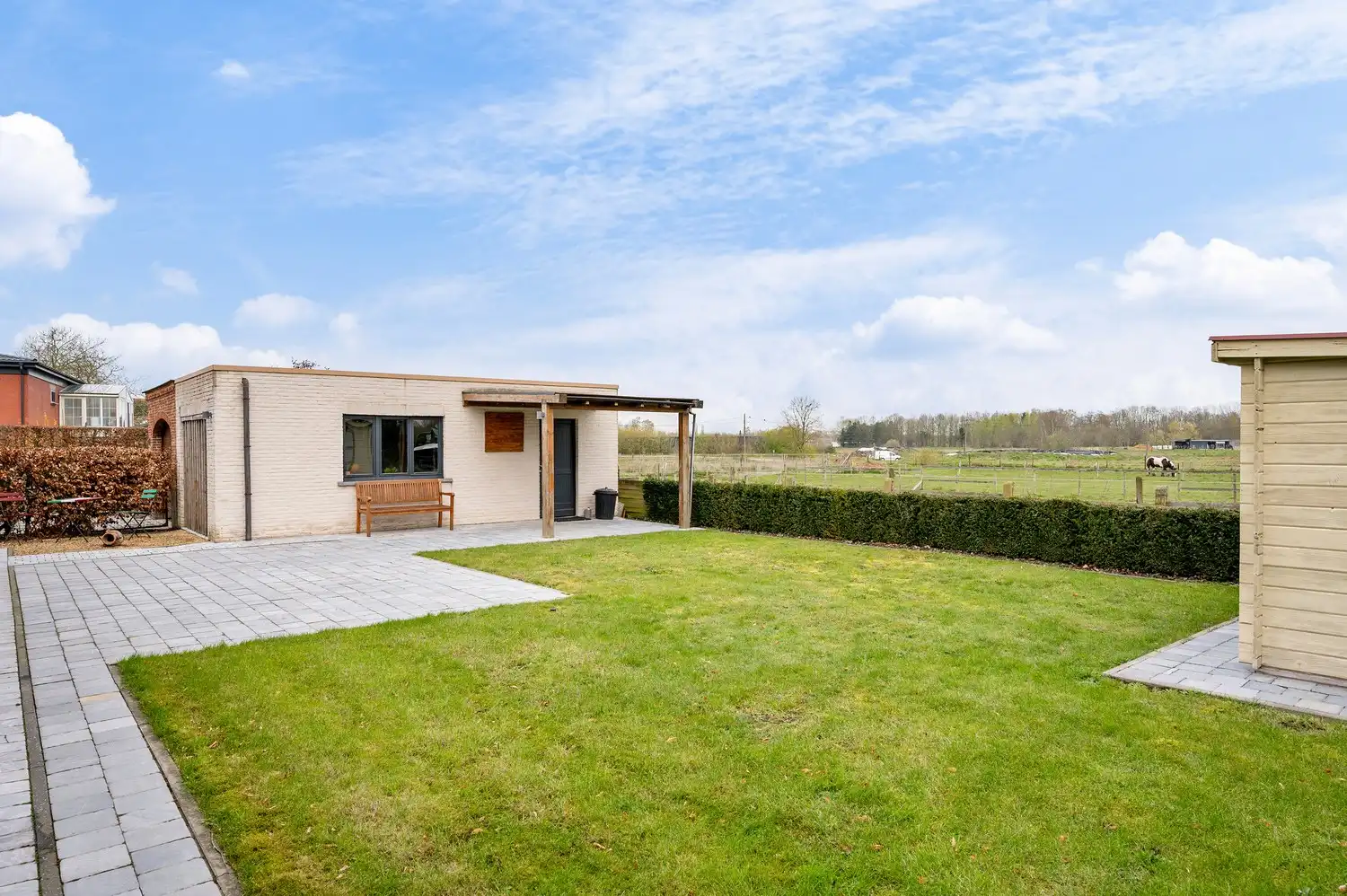 Instapklare open bebouwing op een perceel van 635 m². foto 34