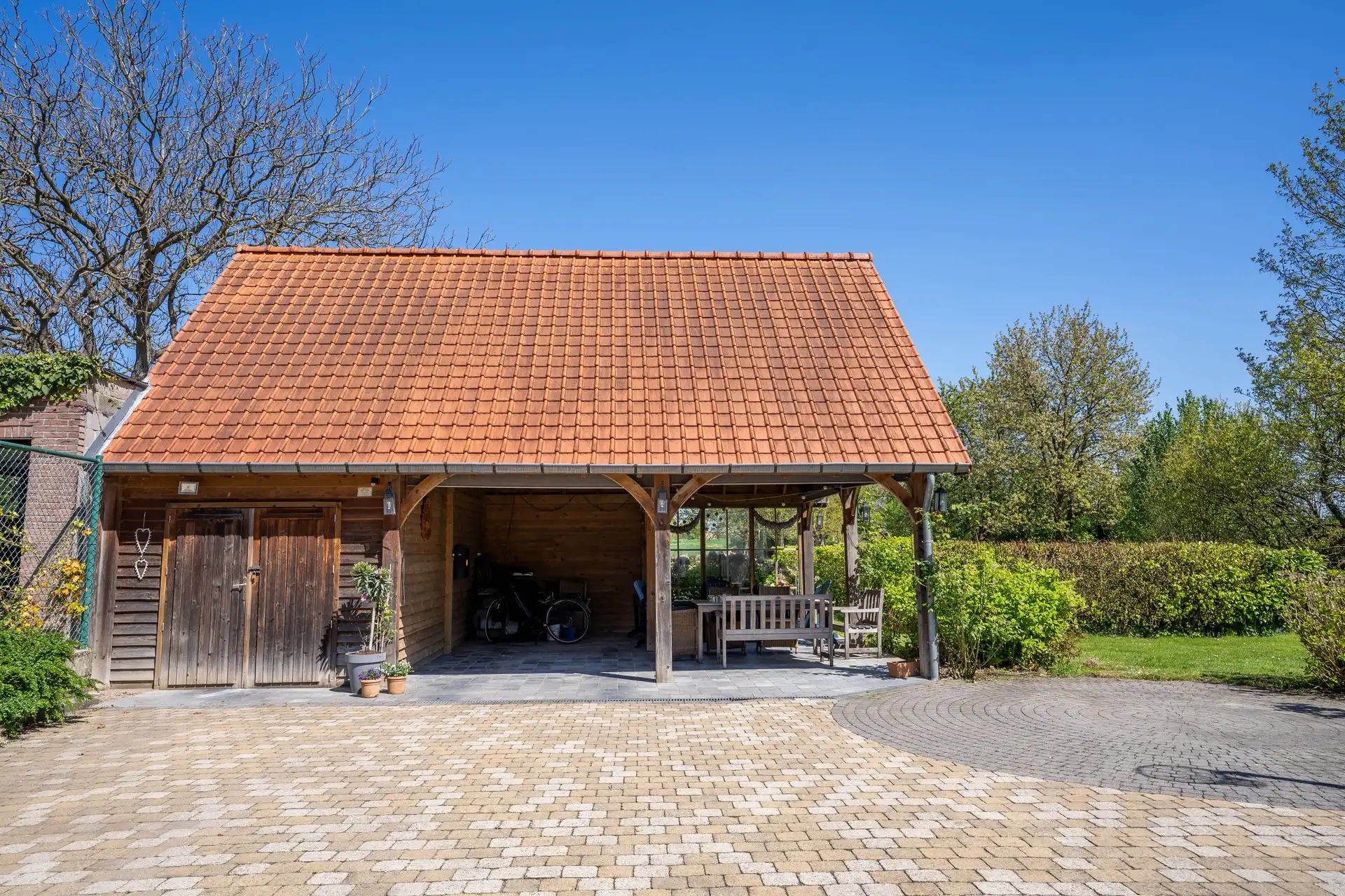 Karaktervolle villa met 4 slaapkamers, praktijkruimte en uitzonderlijke tuin te rijkhoven foto 26