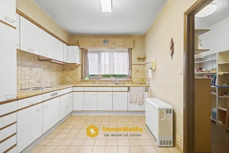 Ruime karaktervolle bungalow te koop in Destelbergen foto 15