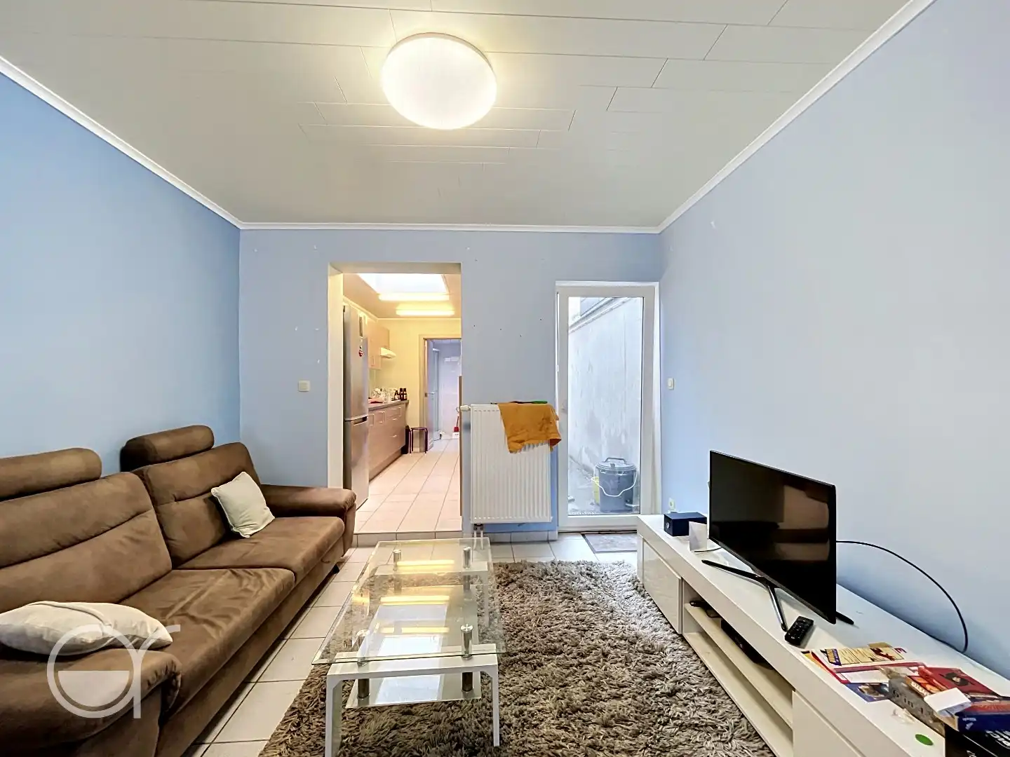 Centraal gelegen rijwoning met 2 slaapkamers, omgeving UZ foto 3