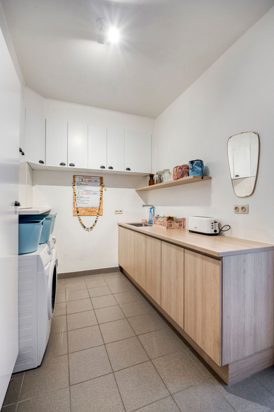 Zeer ruime Kwadraat-woning met 5 slaapkamers en 2 badkamers foto 13