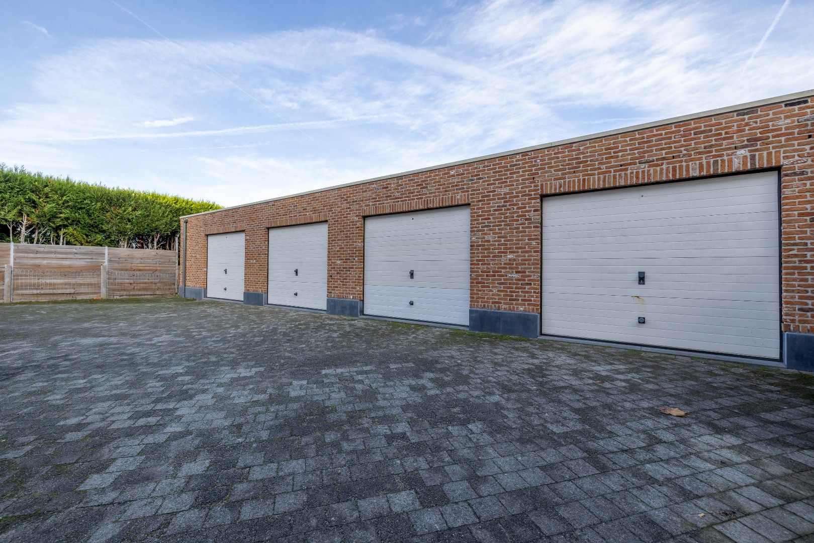 Instapklaar 2 slk app met balkon én inclusief garage foto 14