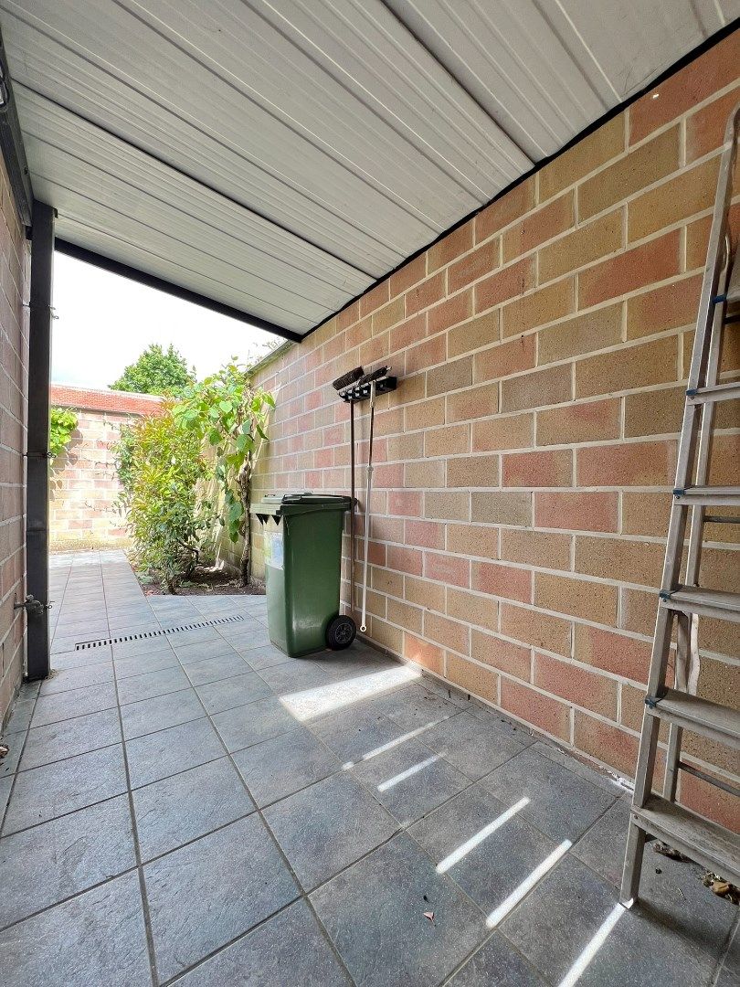 Instapklare woning met garage en ruime koer/tuin op centrale ligging te Ieper foto 18