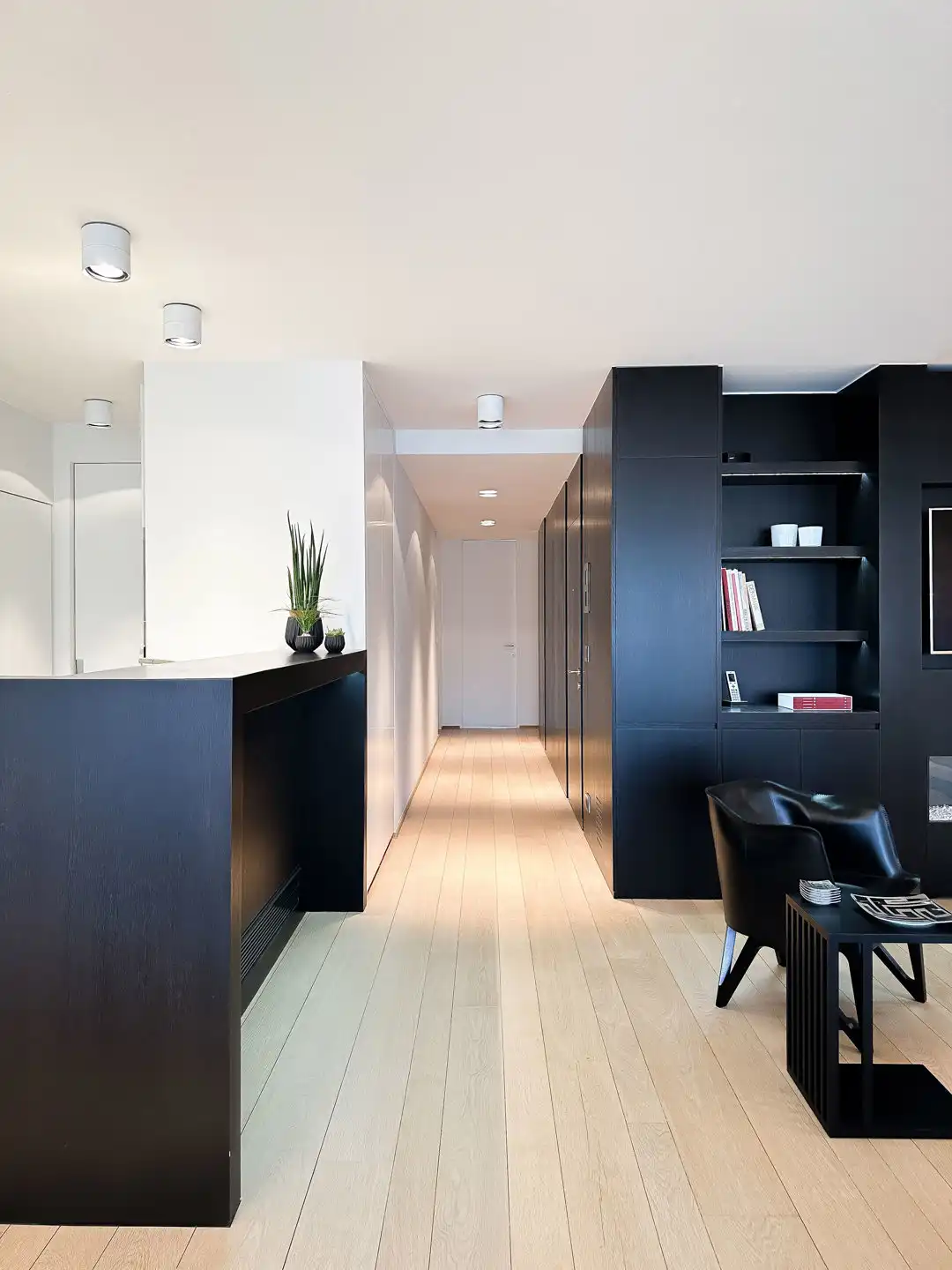Uitzonderlijk appartement in de iconische residentie Carlton foto 20