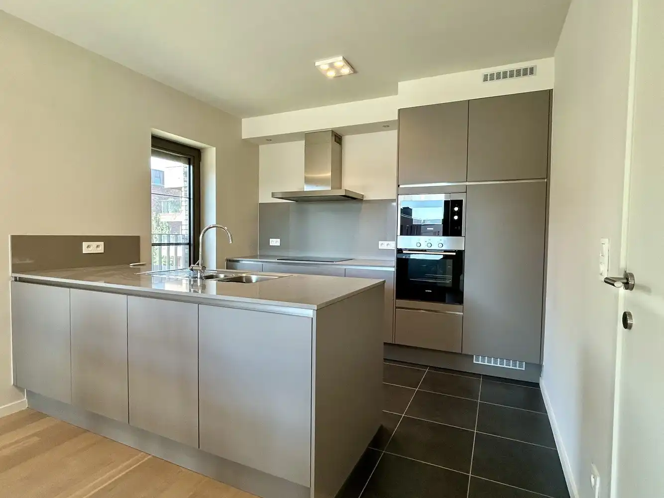 High-end appartement met EPC-label A in het gegeerde Refugehof – centrum Leuven foto 6