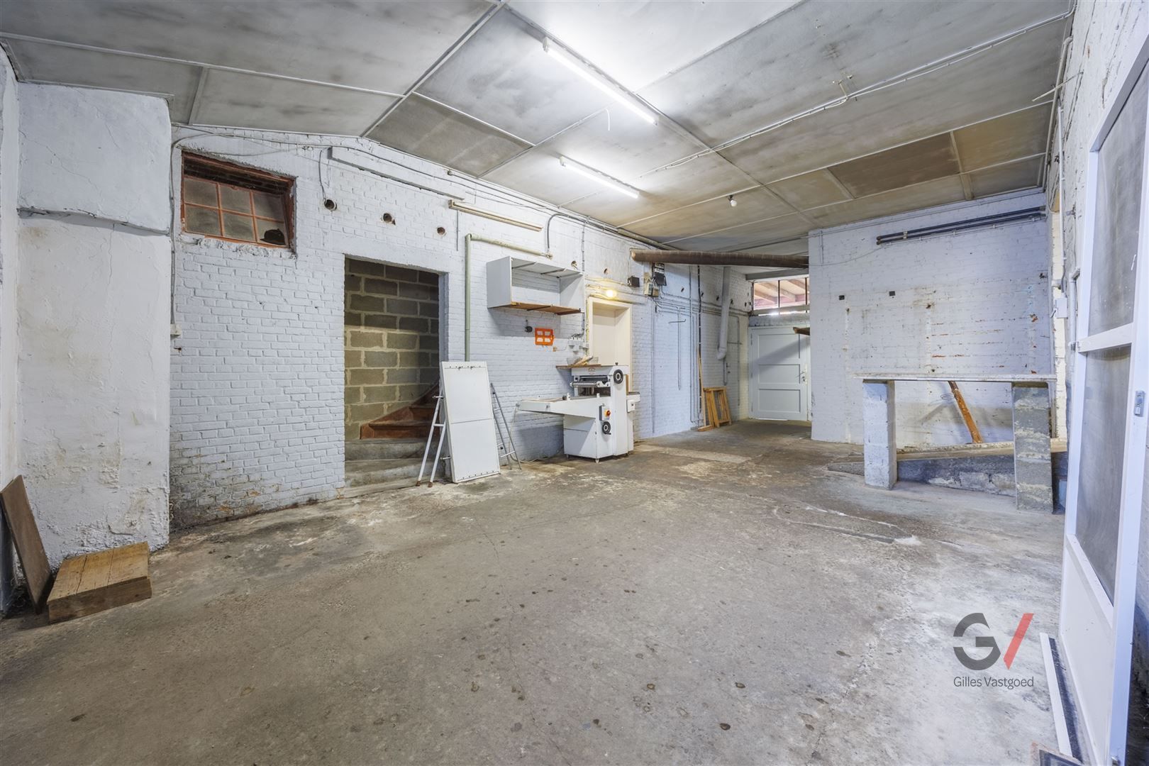 Te koop: Ruime woning in Meerbeek foto 12