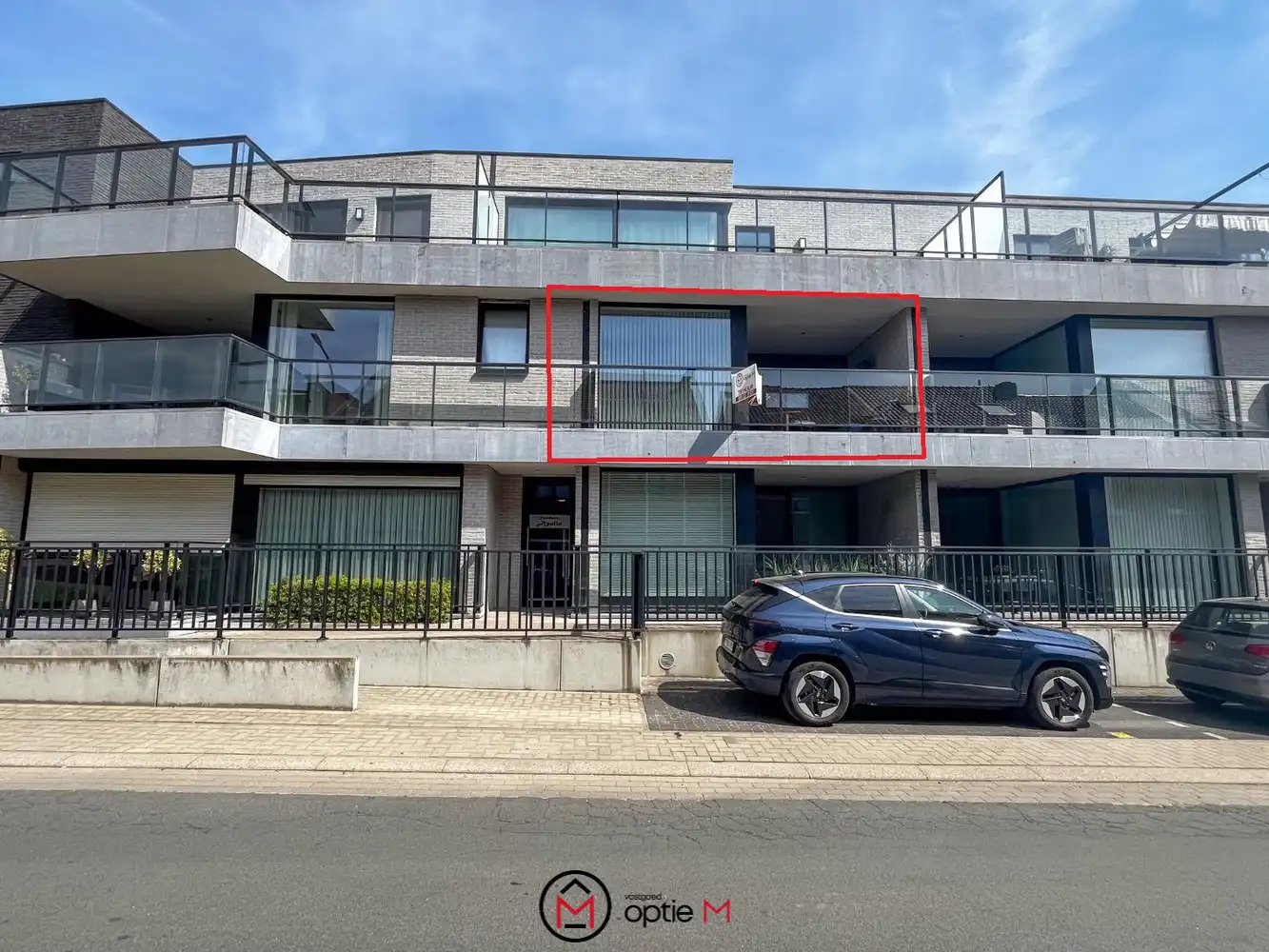 Appartement te huur met twee slaapkamers te Hoeselt - met terras en parking foto {{pictureIndex}}