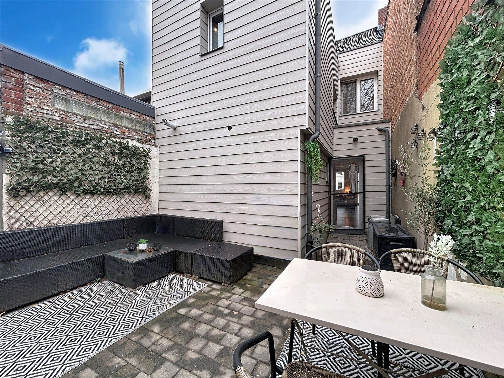 instapklare gezinswoning met 3 slaapkamers en oprit op toplocatie foto 6