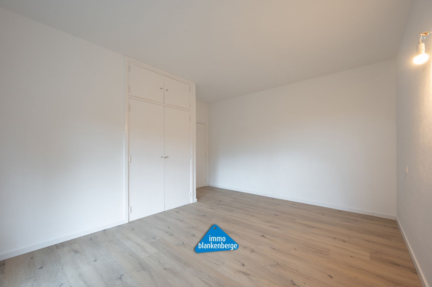 Prachtig gerenoveerd Hoekappartement met Havenzicht te Blankenberge foto 22