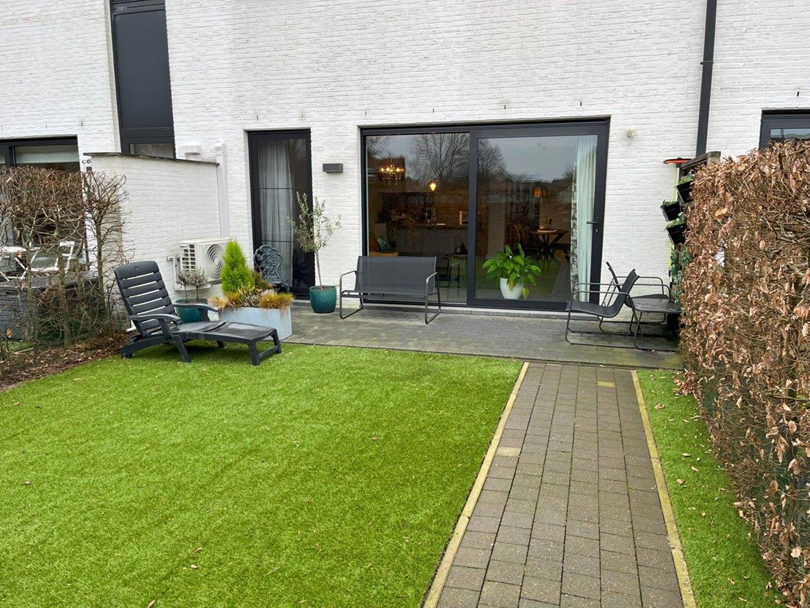 Gelijkvloers appartement met 1 slaapkamer en dressing foto 11