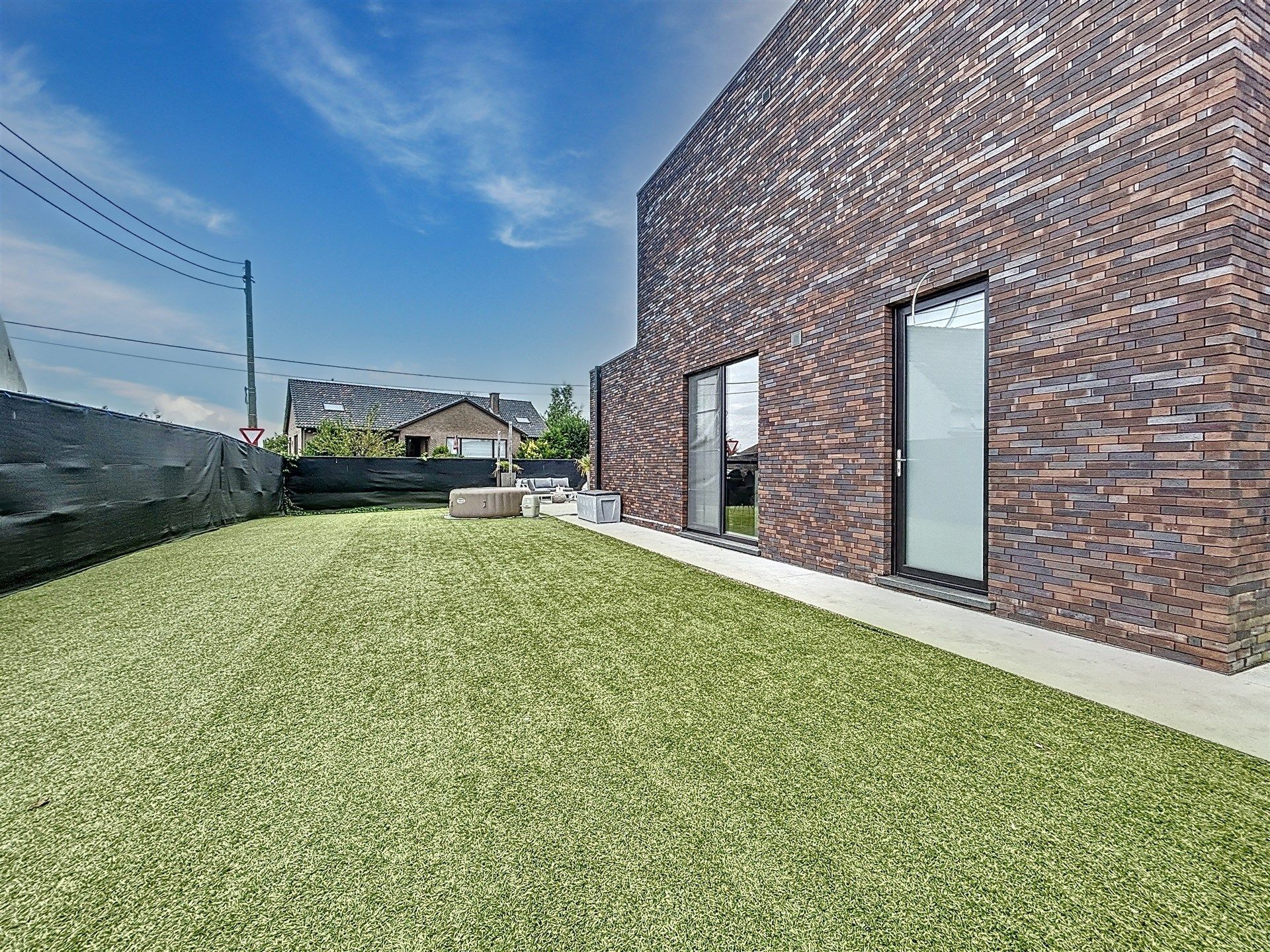 Energiezuinige open bebouwing met drie slaapkamers en garage op ruim perceel 575m² foto 17