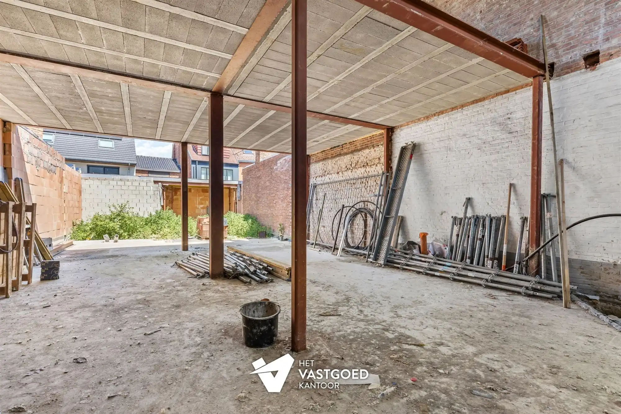 ZEER INTERESSANT INVESTERINGSPROJECT VAN EEN REEDS GESTRIPTE WONING TE HASSELT CENTRUM foto 7
