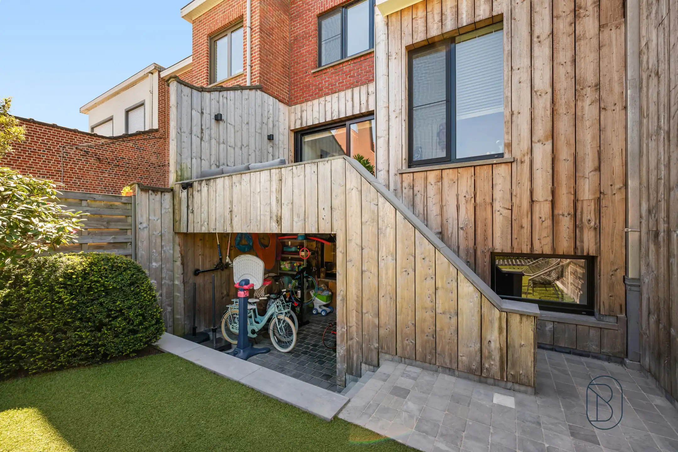Instapklare, volledig gerenoveerde woning in het hart van Sint-Elisabeth! foto 6