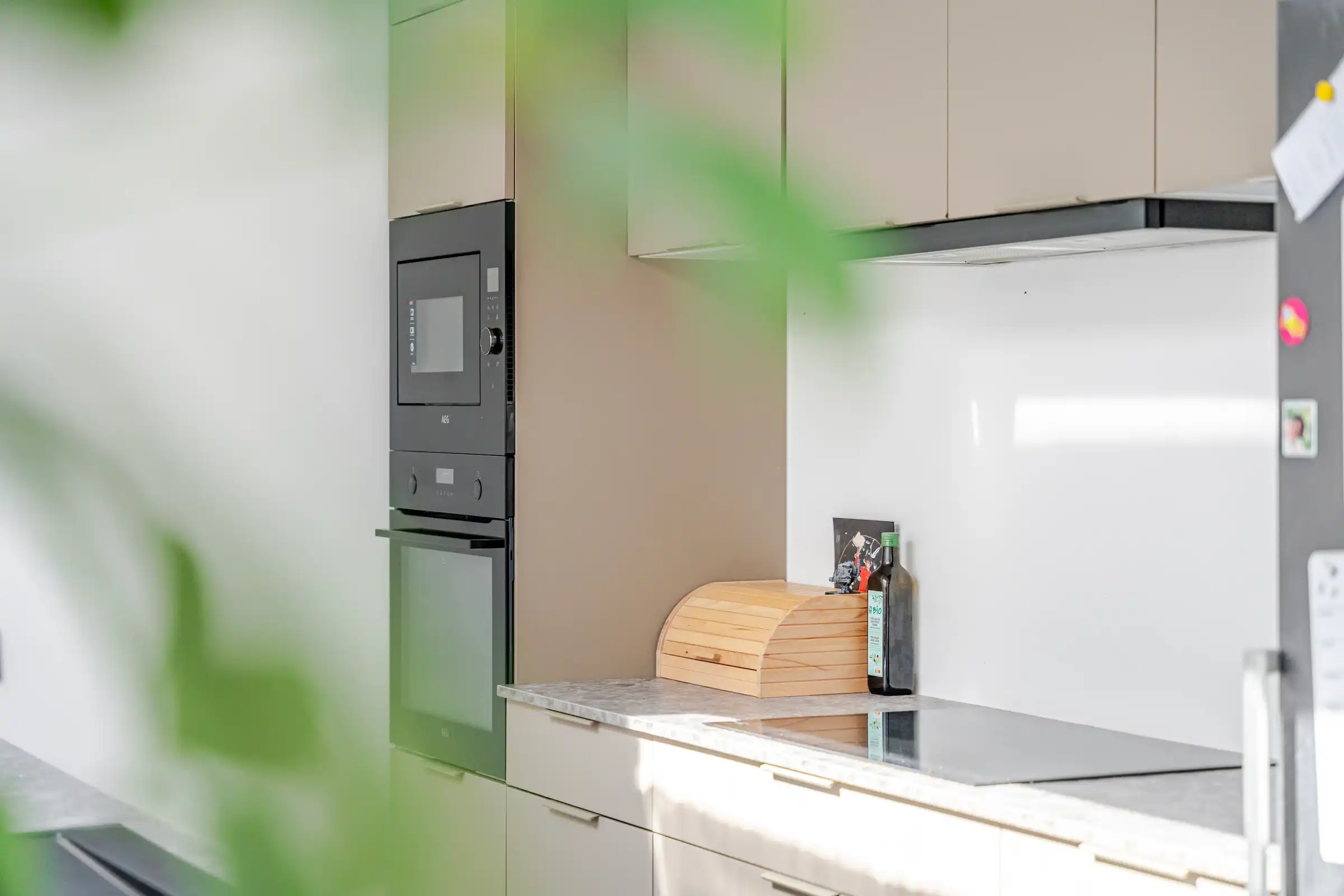 Gezinswoning met 5 slaapkamers met diepe tuin foto 8