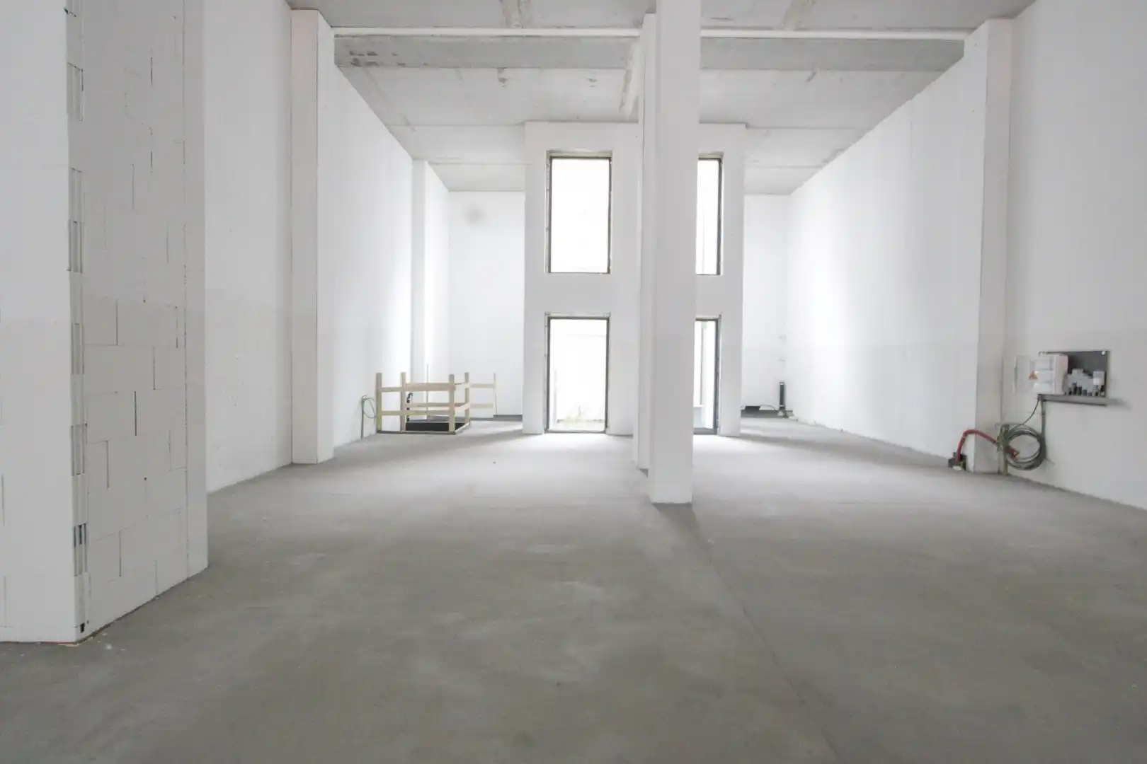 Prachtige winkel Lippenslaan 217 te huur (minimum 50% verplichting horeca of voeding) foto 5