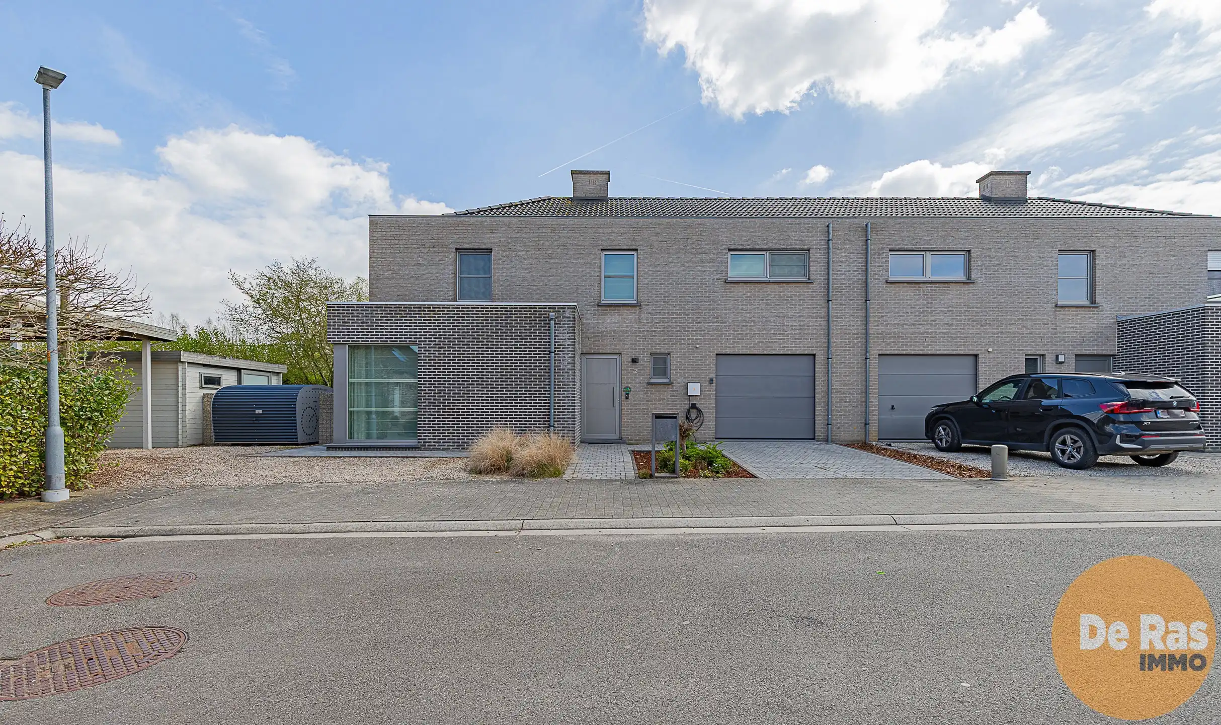 WICHELEN–Instapklare, energiezuinige HOB met 4 slpks en tuin foto {{pictureIndex}}