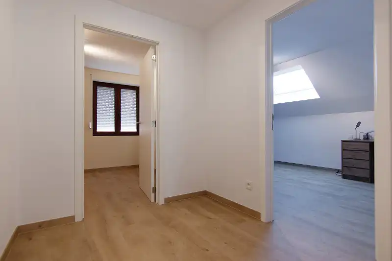 Riante instapklare gezinswoning met 5 slaapkamers op een vlot bereikbare locatie in het centrum van Kortessem (Hasselt) foto 20
