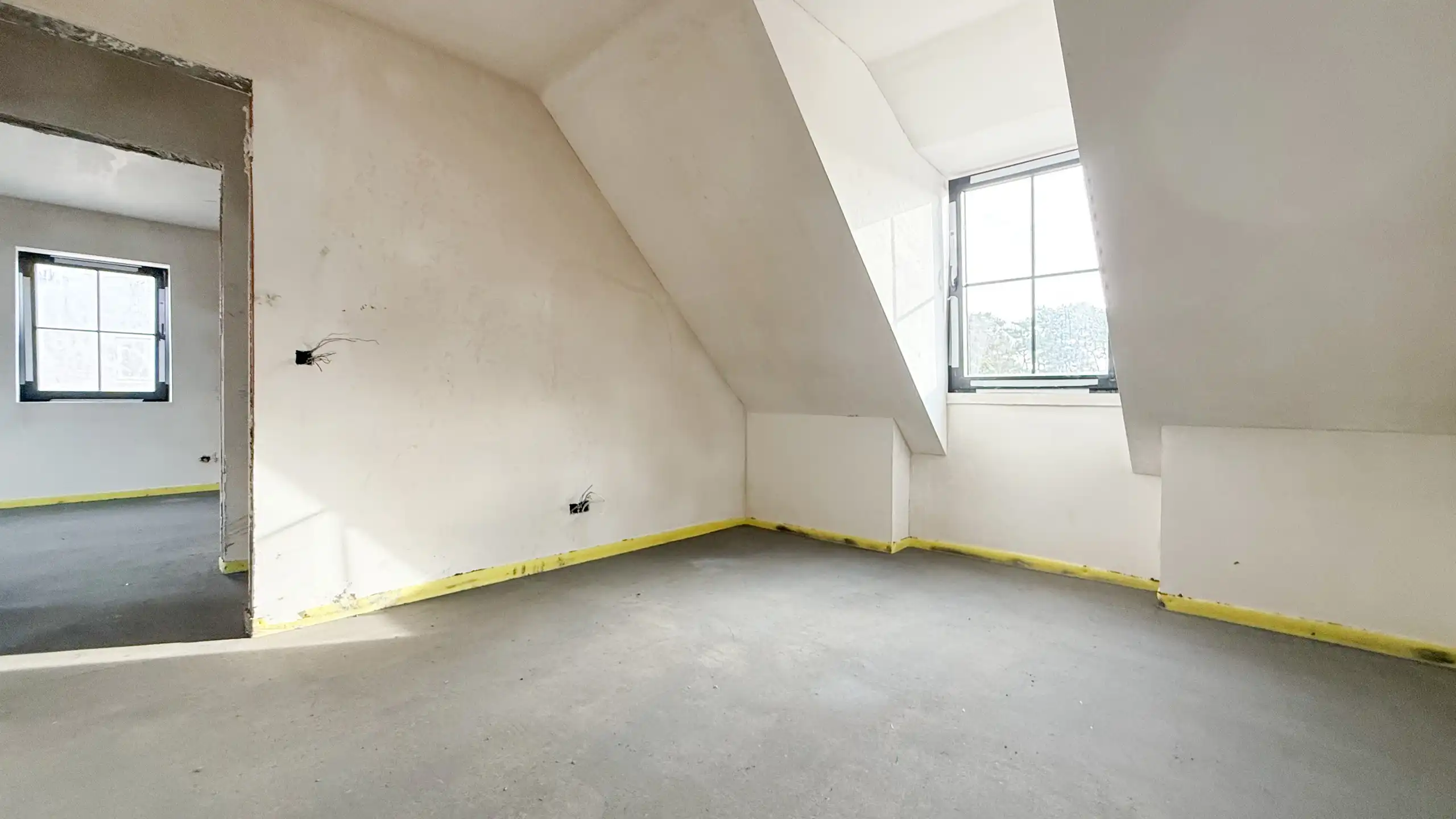 Zeer ruim (146m²!) duplex app.met 2-slpks,garage en terras! foto 22