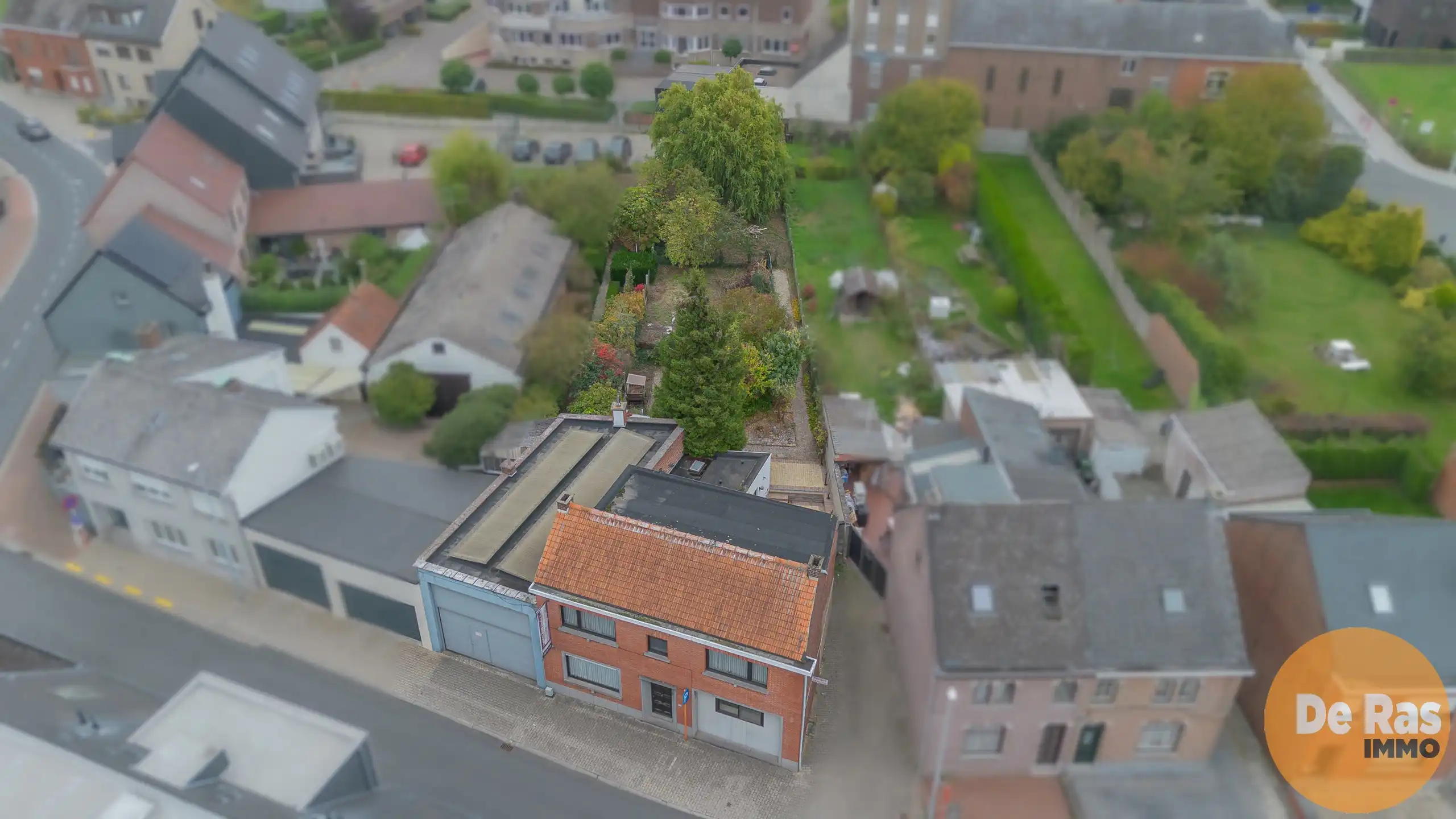 ERPE-MERE - Ruime woning met grote garage en tuin in Mere foto 3